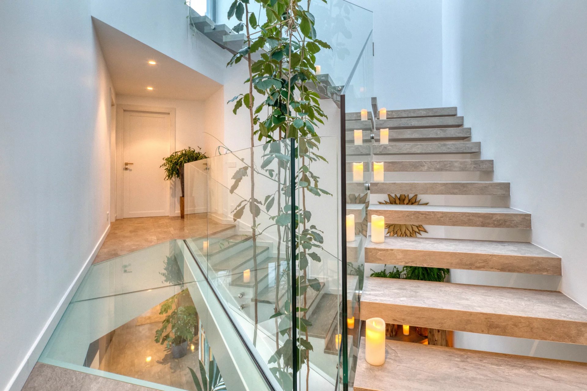 Eze - Villa contemporaine d'exception - vue mer panoramique