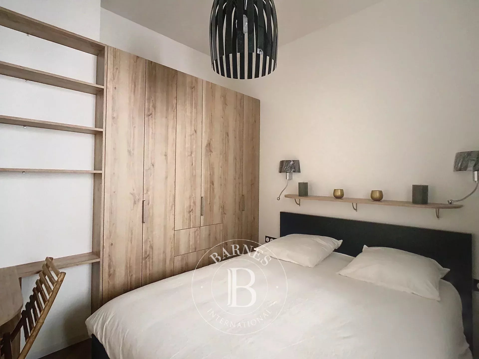 Daire Paris 8ème - picture 5