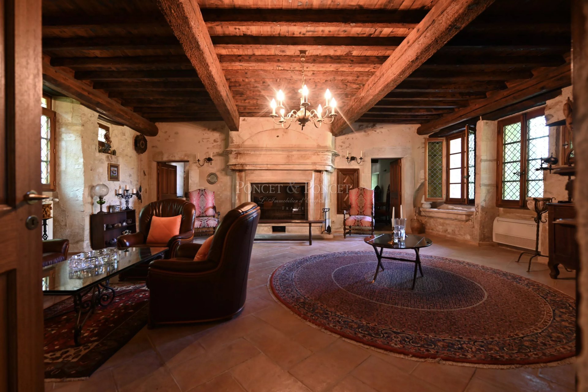 5 Bedroom Villa/Townhouse's Image 11