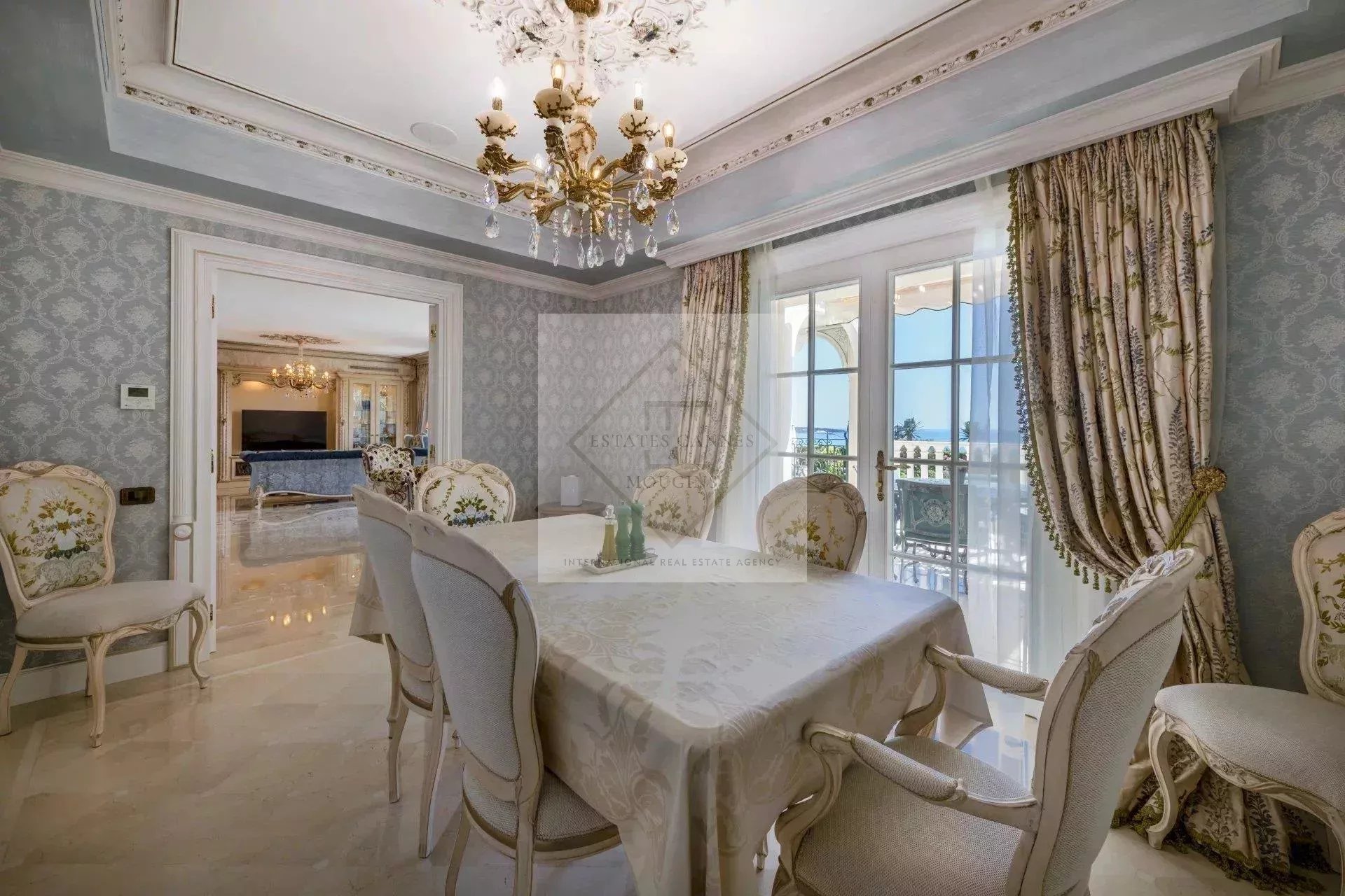 Cannes – Magnifique villa avec vue mer à couper le souffle — photo 2