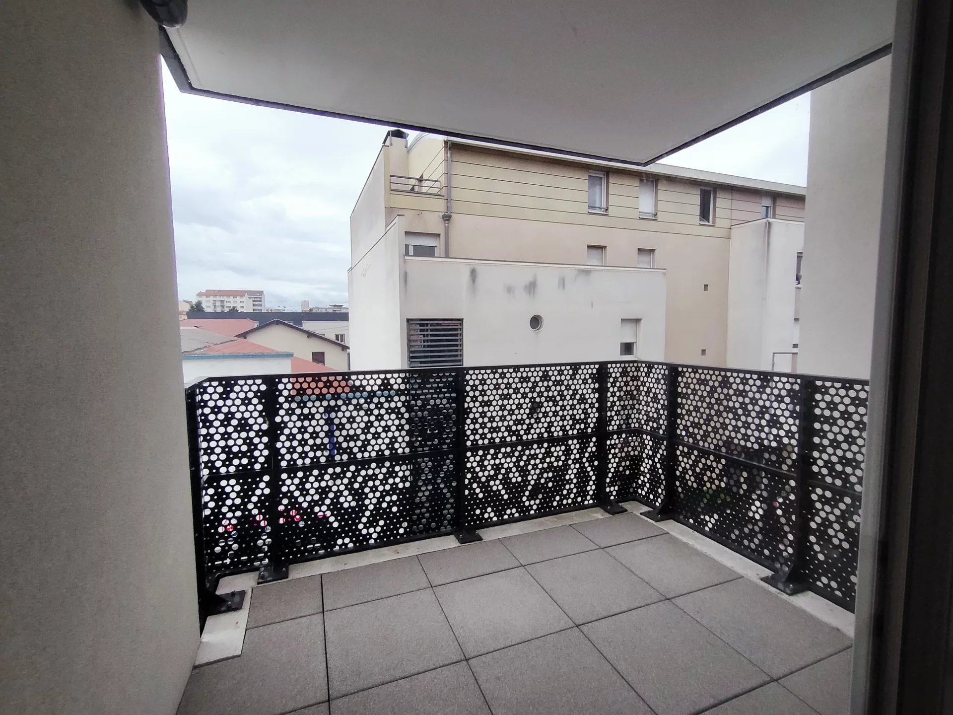 5359152 Location Villeurbanne
