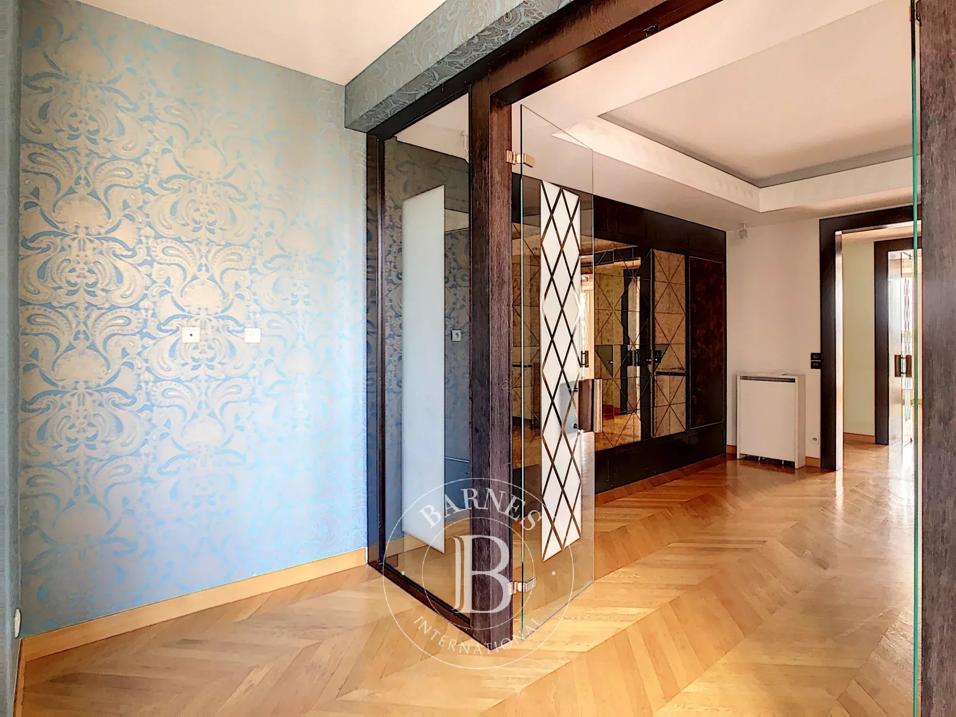 Paris  - Apartment 3 Bedrooms - picture 20