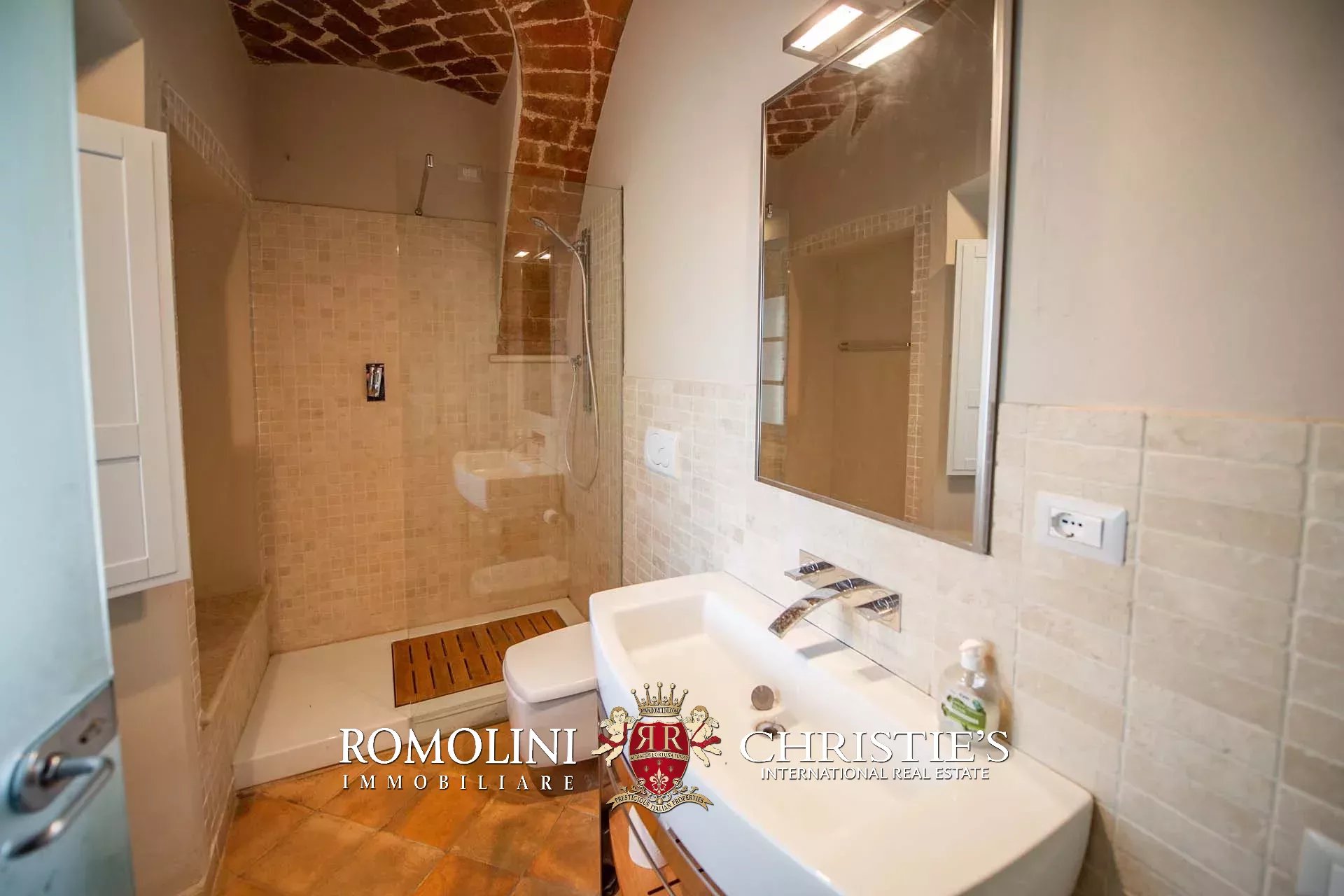 25 Bedroom Villa/Townhouse's Image 34