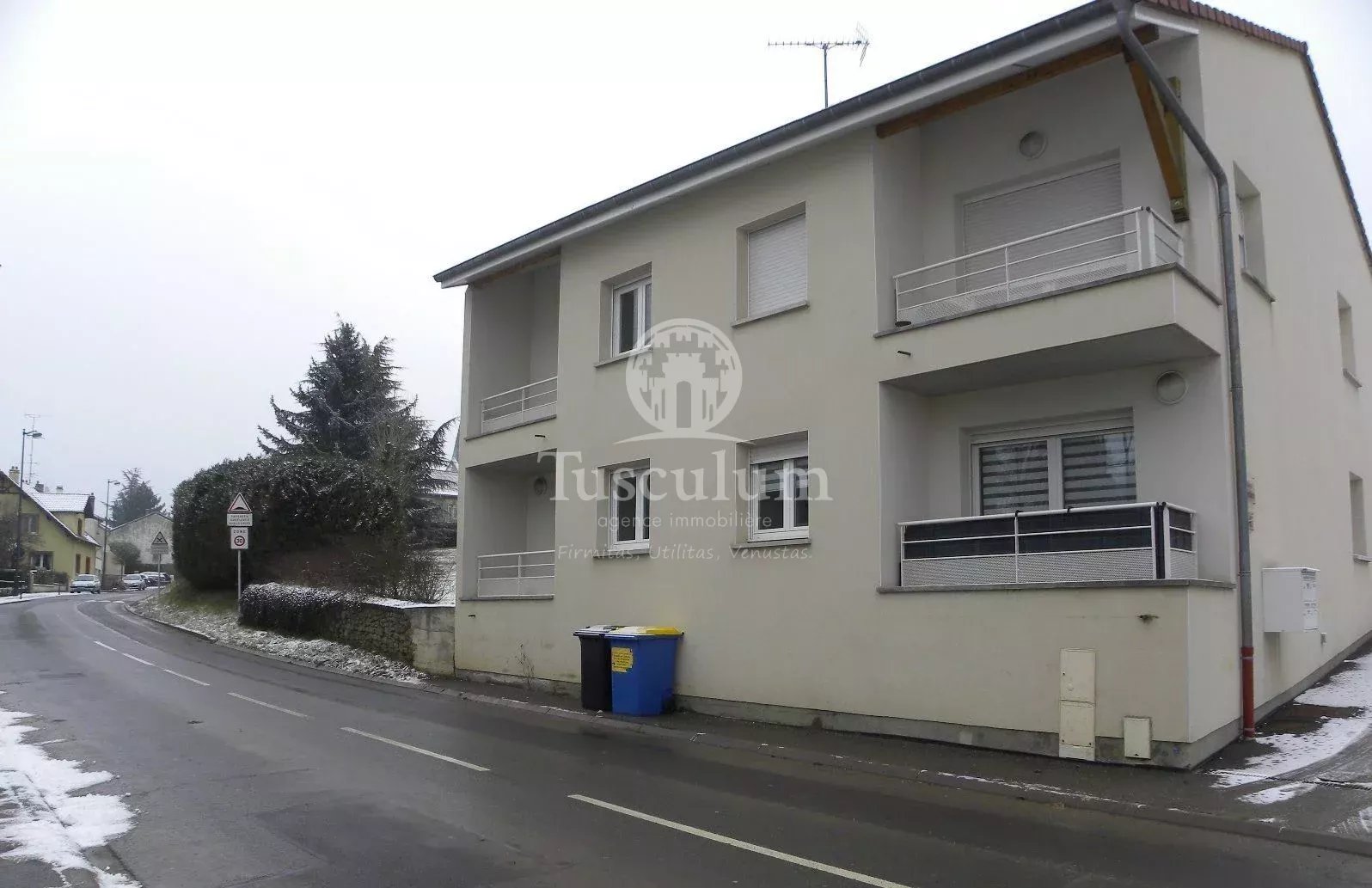 APPARTEMENT 2 PIECES THIONVILLE VEYMERANGE