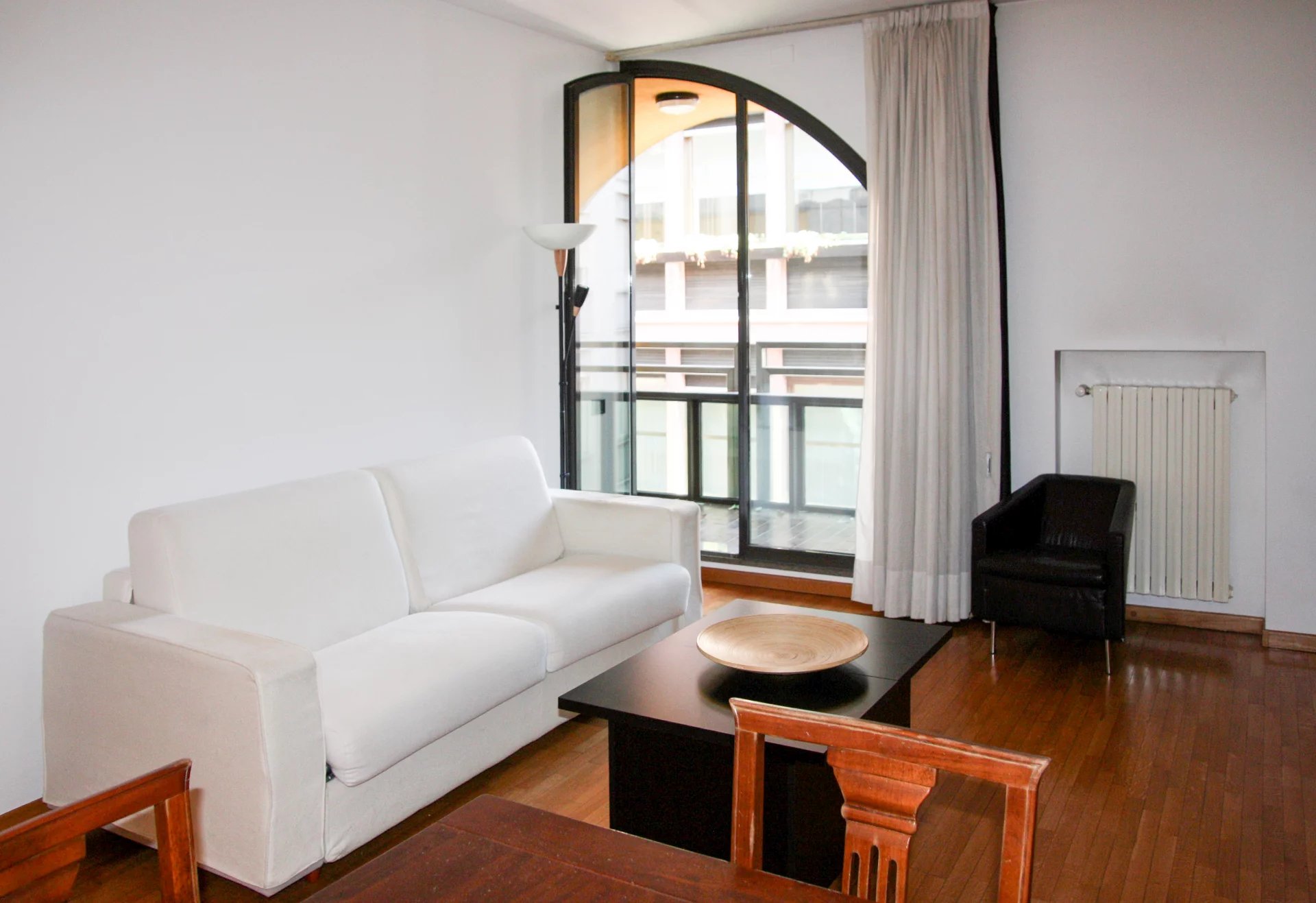 BILOCALE ARREDATO CON TERRAZZO