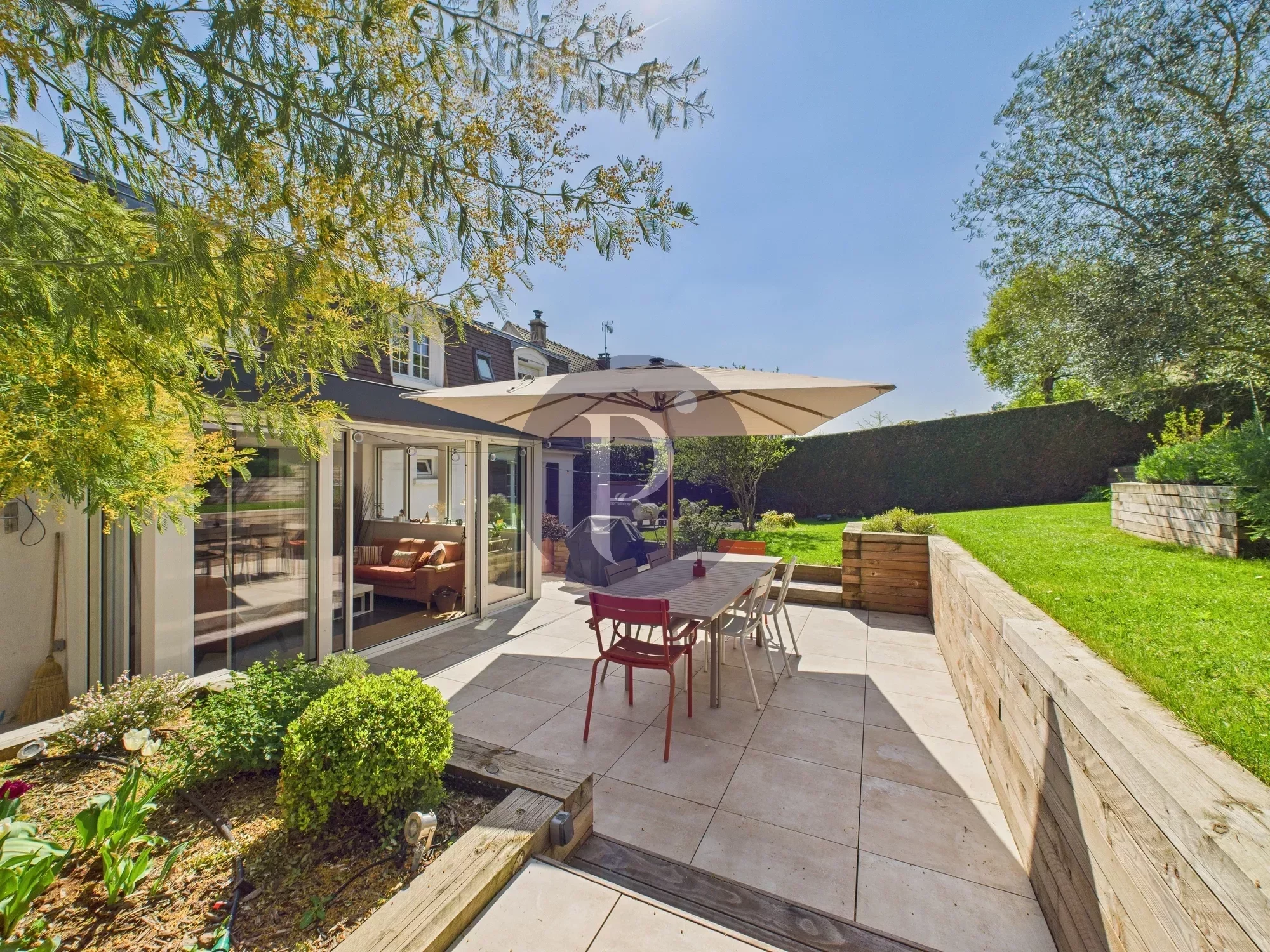 vente-maison-8-pieces-verrieres-le-buisson-85793713
