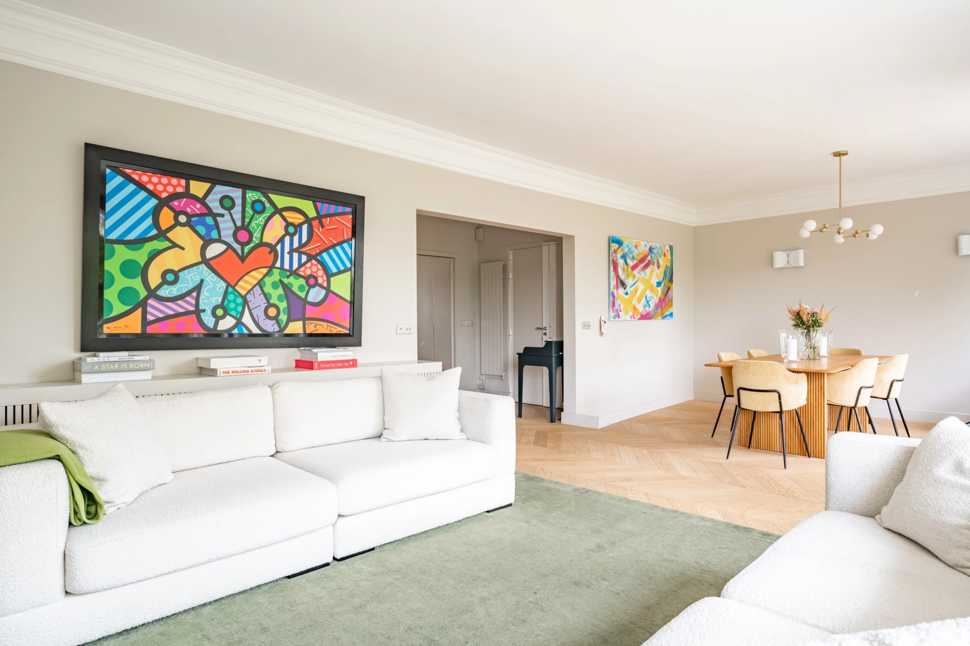 3 Bedroom Apartment/Flat's Image 3