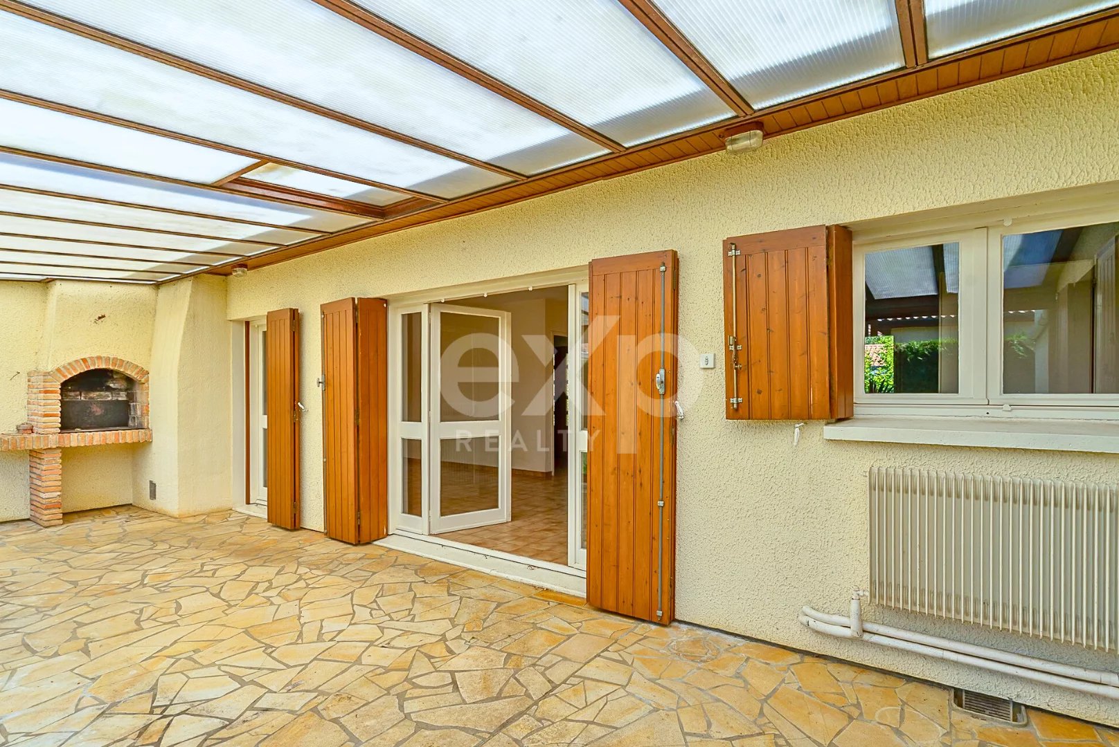 Sale House Salles