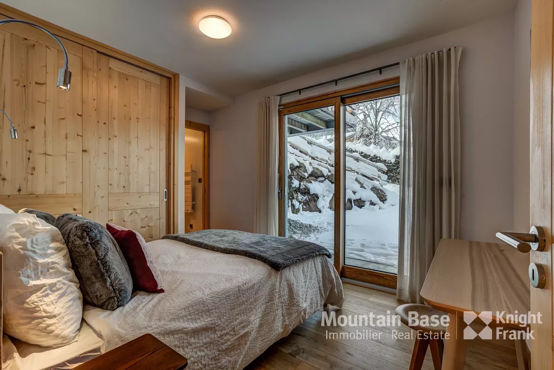 Photo of A 4-bedroom bright and modern chalet situated between Taconnaz and Les Houches