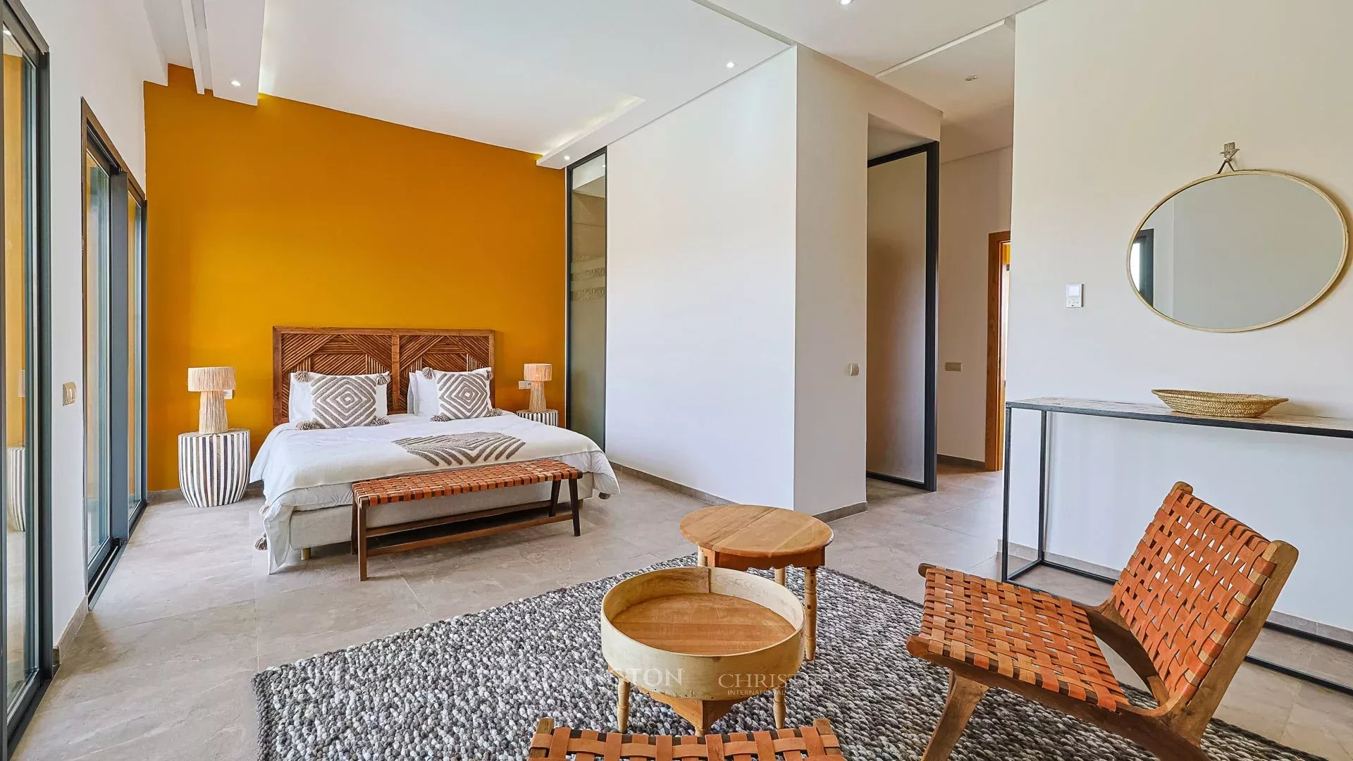 7 Bedroom Villa/Townhouse's Image 25