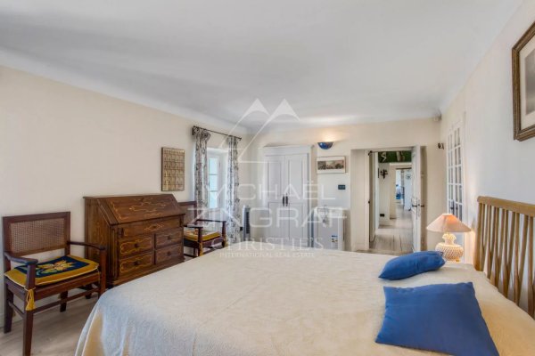 Roquebrune-Cap-Martin - Exceptional villa with panoramic sea view — photo 6