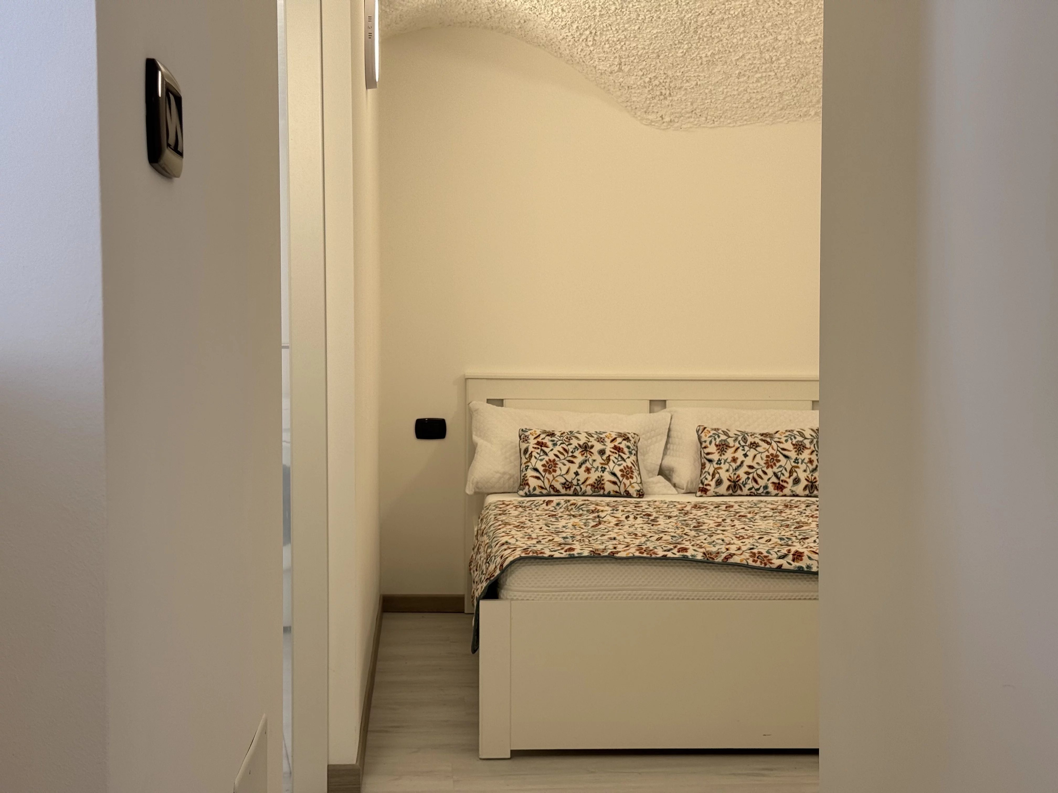 STUDIO APARTMENT RENOVATED IN THE CENTER — photo 20