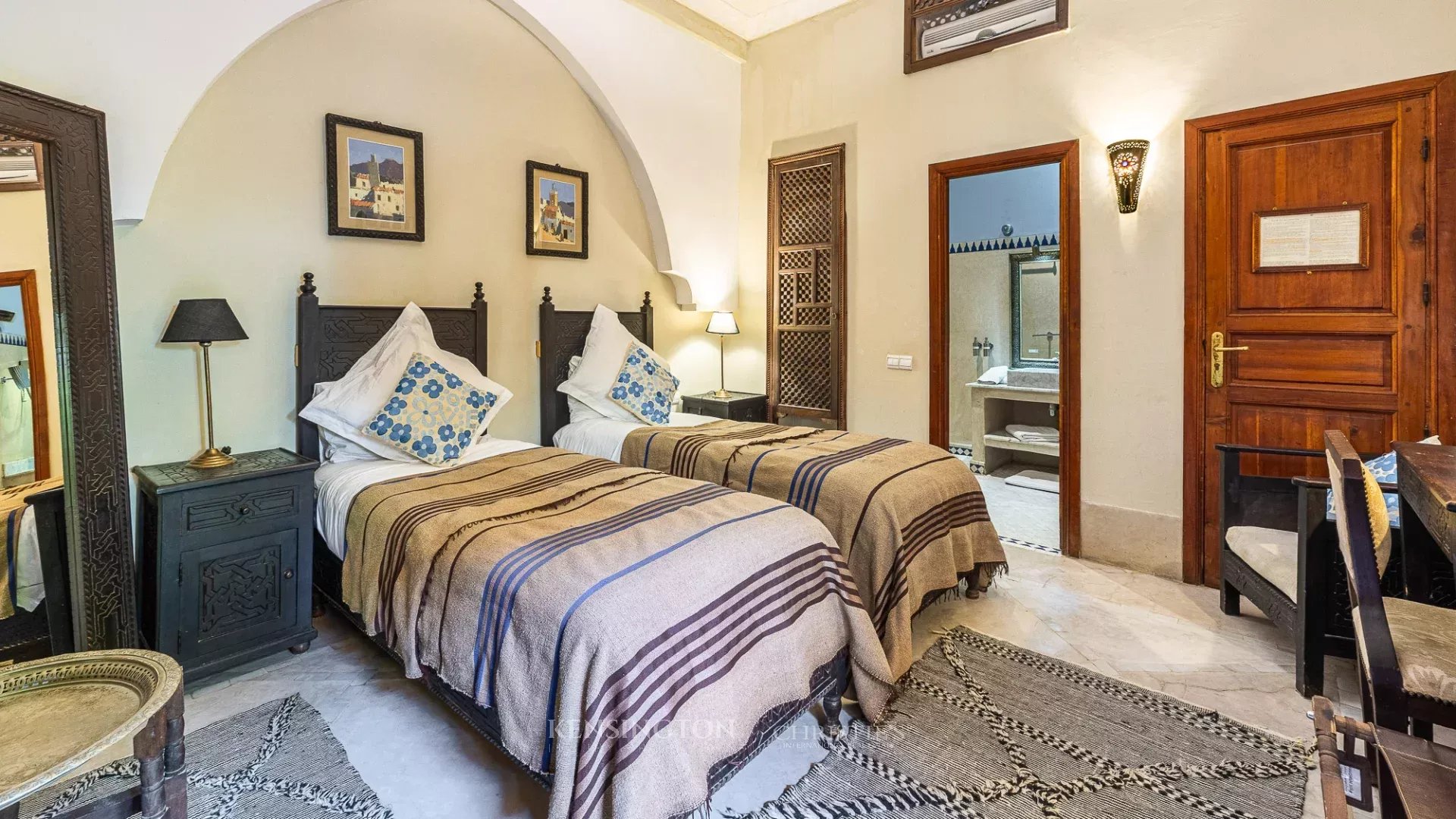 9 Bedroom Villa/Townhouse's Image 12