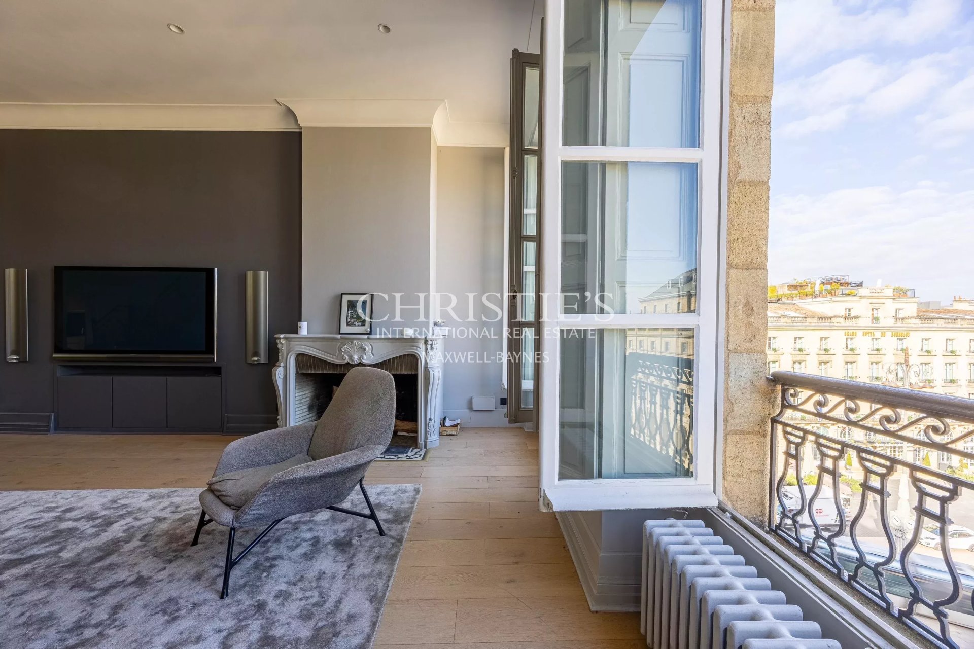 2 Bedroom Apartment/Flat's Image 3