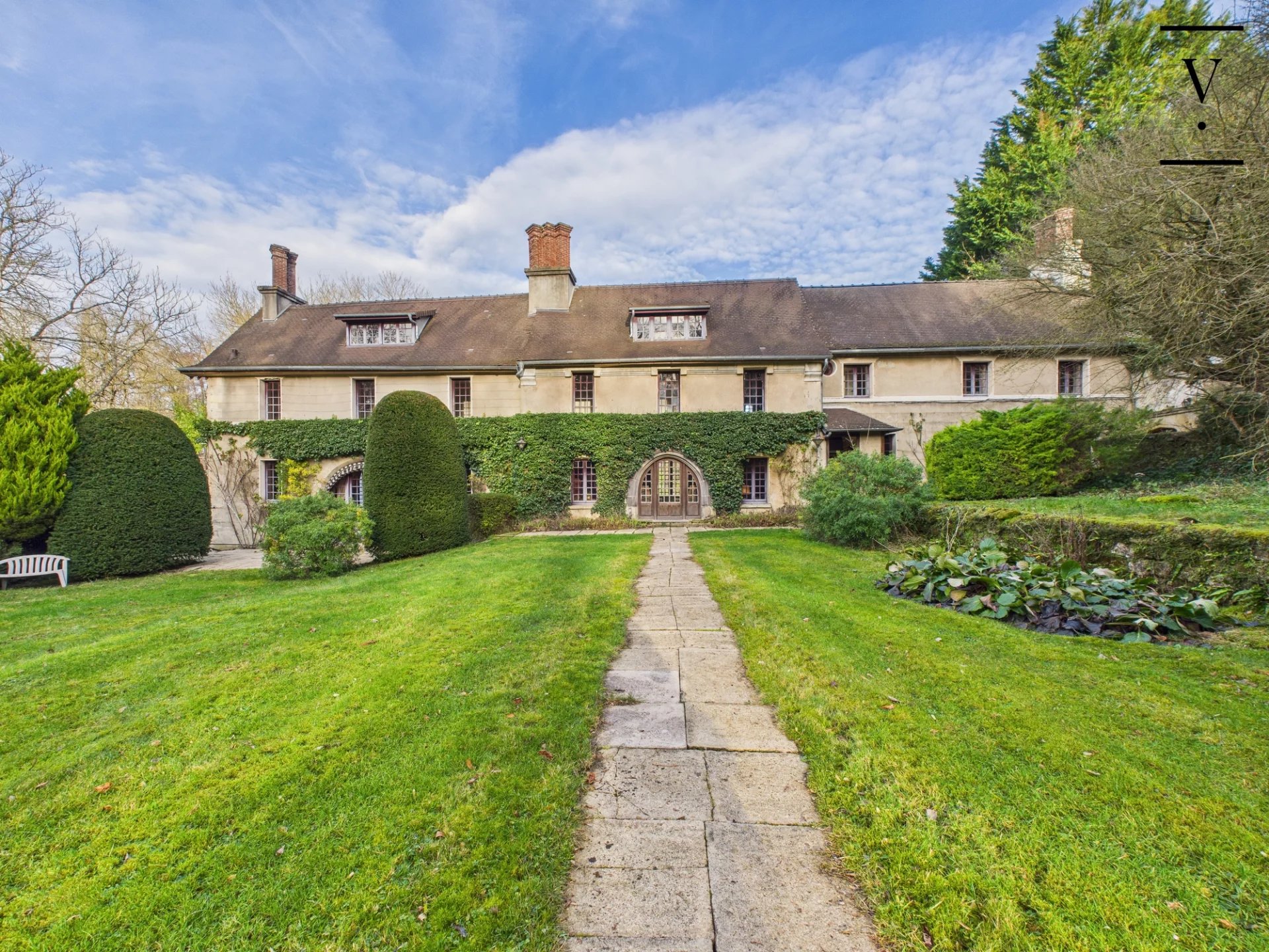 Manoir de caractère début XVIIe siècle