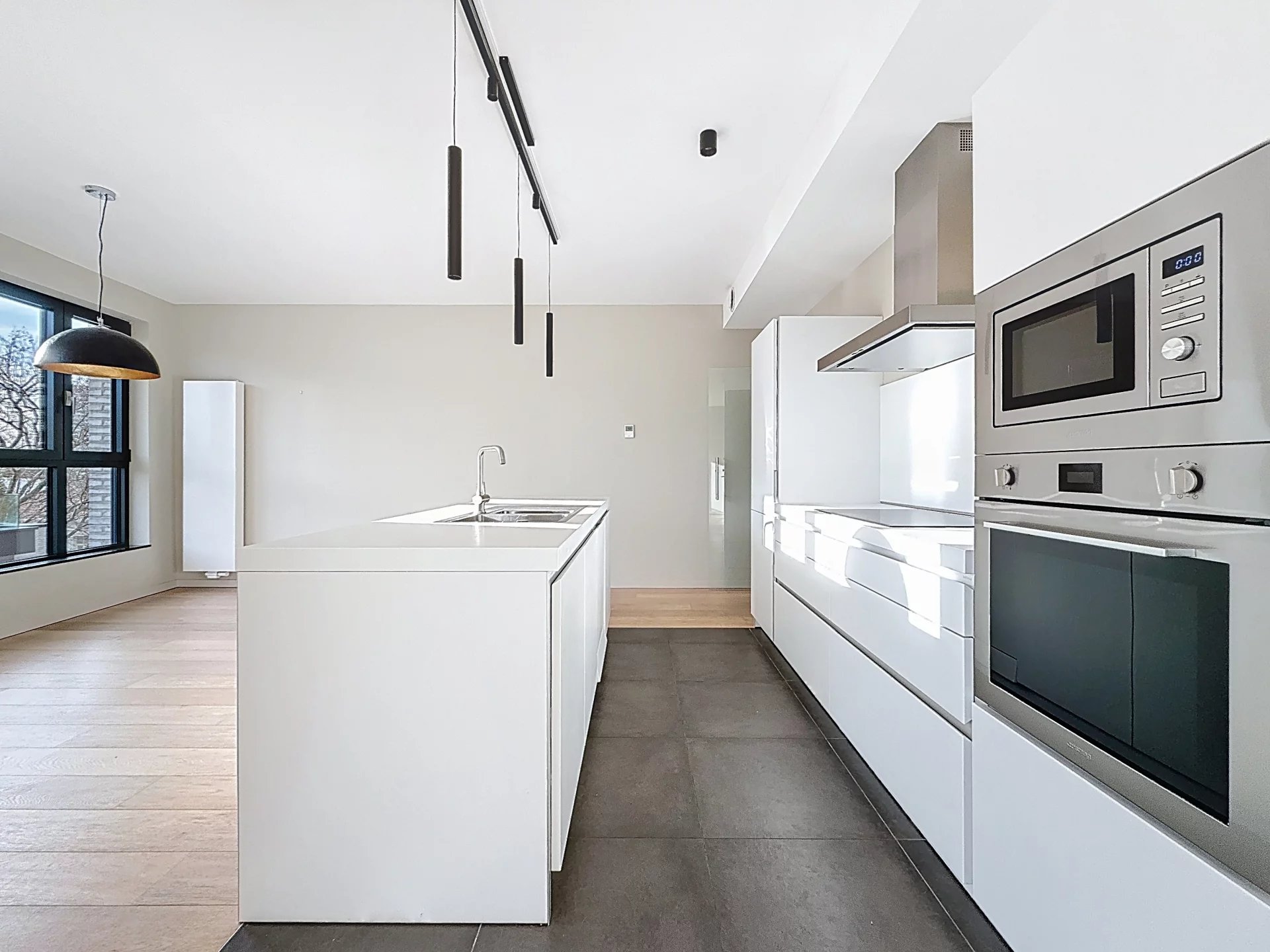 Magnificent 3-bedroom apartment with terrace