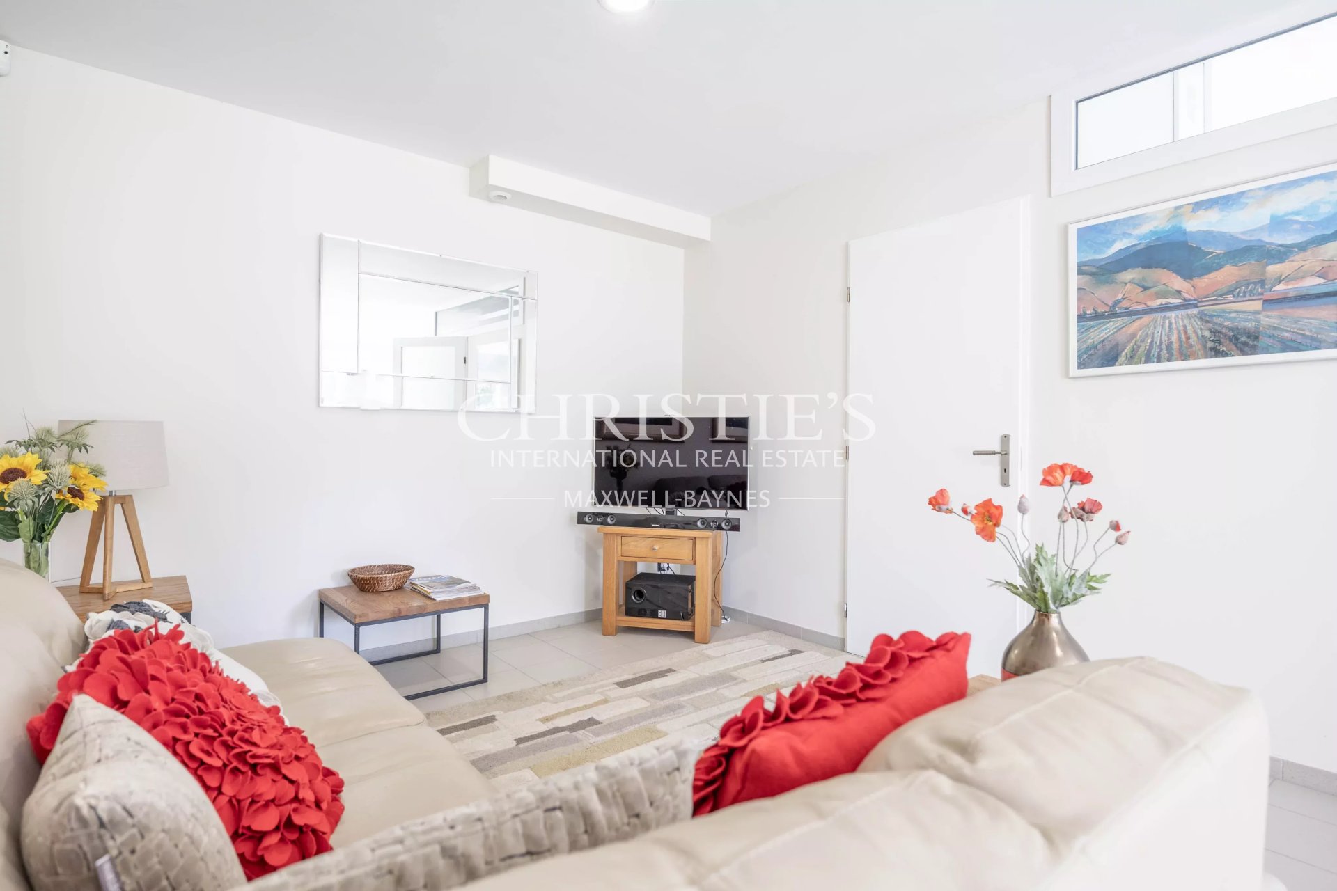 4 Bedroom Villa/Townhouse's Image 15