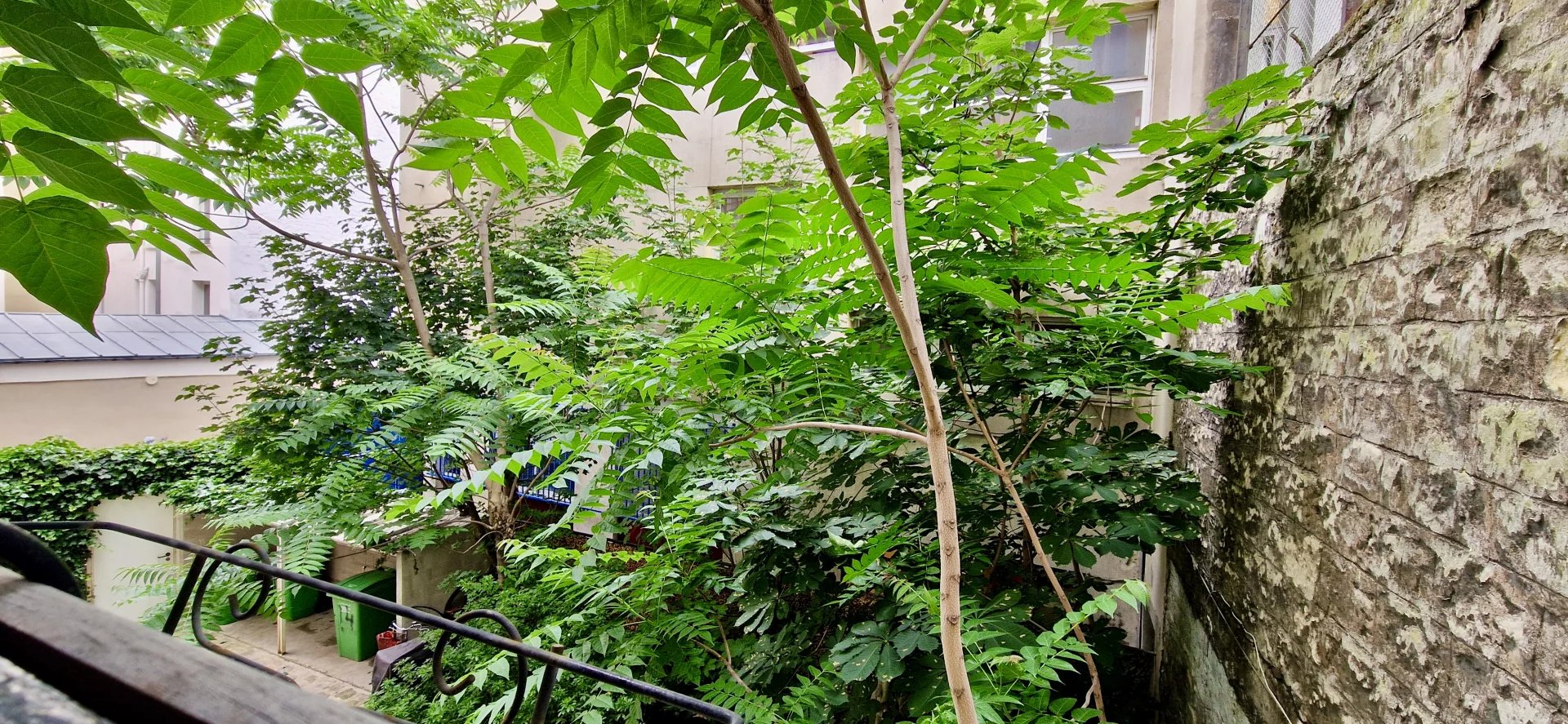 PARIS 11ÈME, Beau potentiel pour cet appartement à rénover