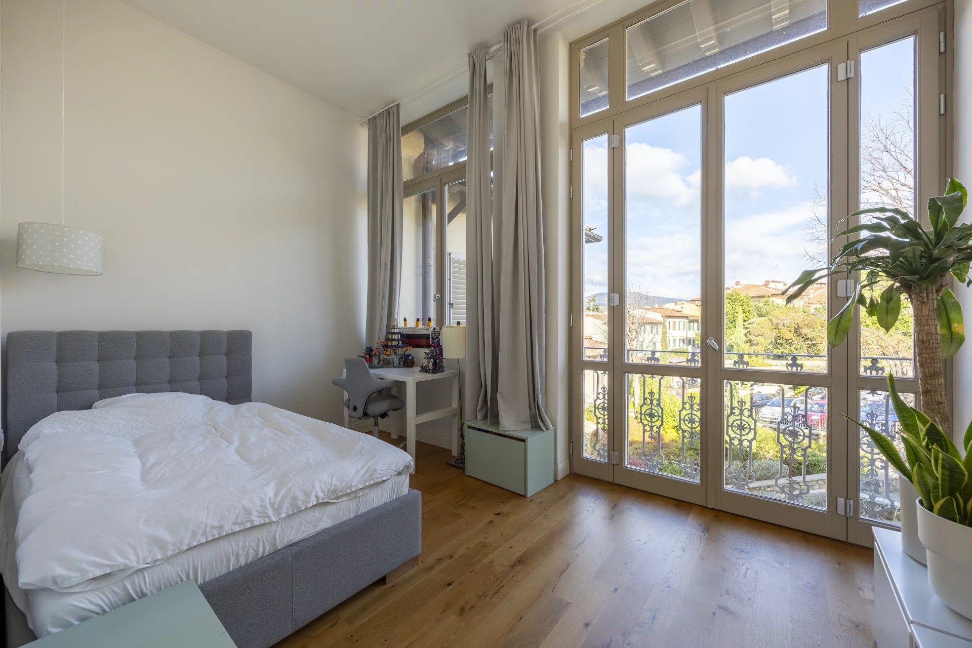 Villa in a Prestigious Renovated Complex