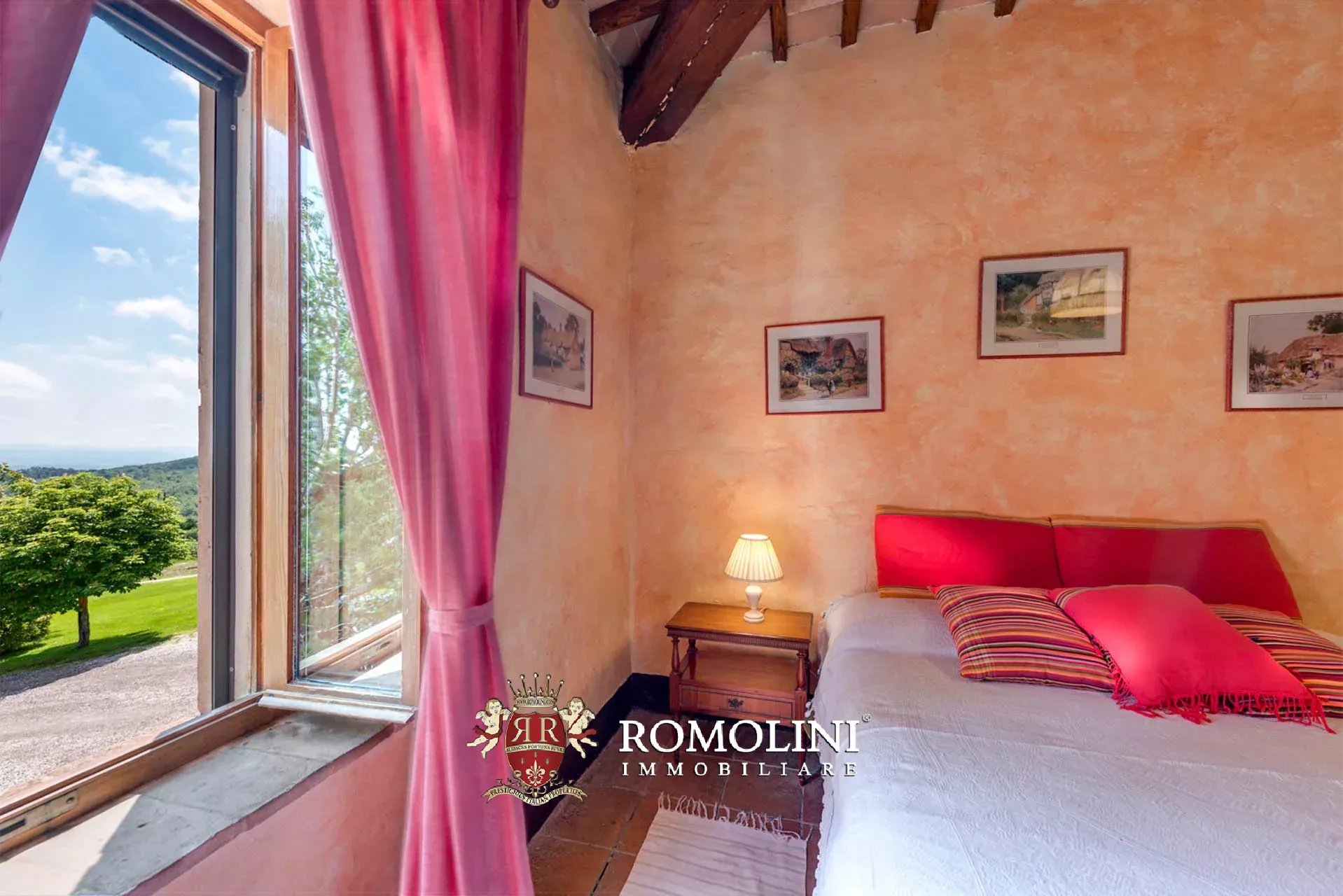 18 Bedroom Villa/Townhouse's Image 76