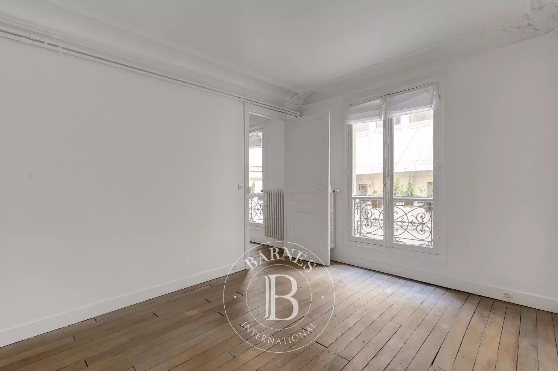 Appartement Paris 75001  -  ref 87042312 (picture 2)