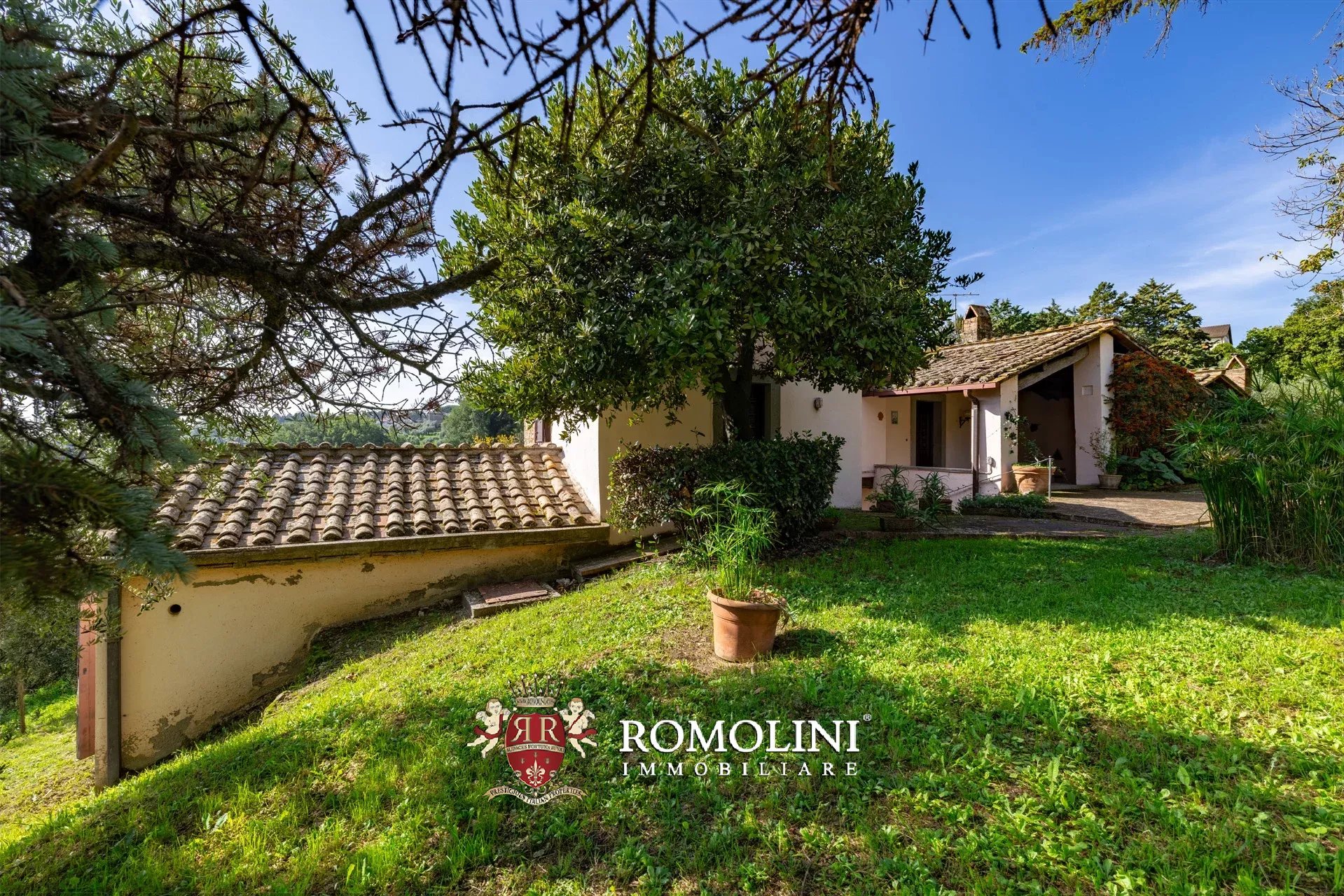 4 Bedroom Villa/Townhouse's Image 12