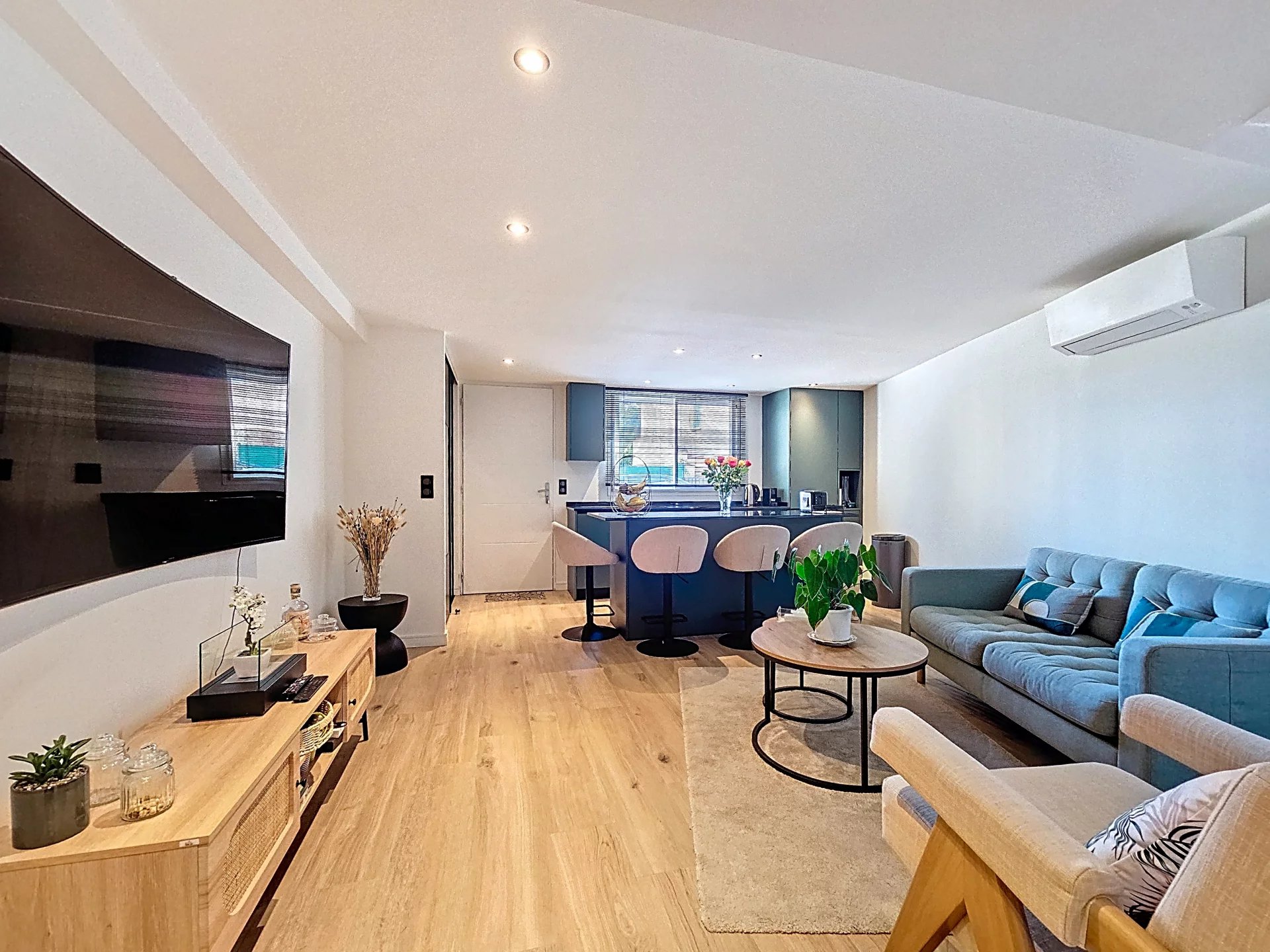 Agence immobilière de AZUR ACT IMMOBILIER