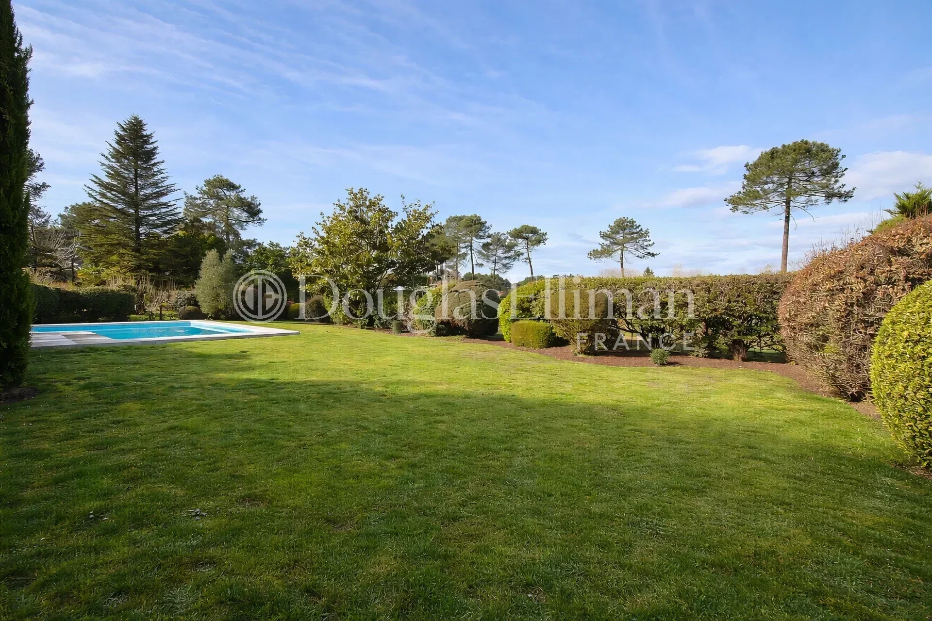 PESSAC – Maison sur le Golf de Pessac - Image nᵒ2