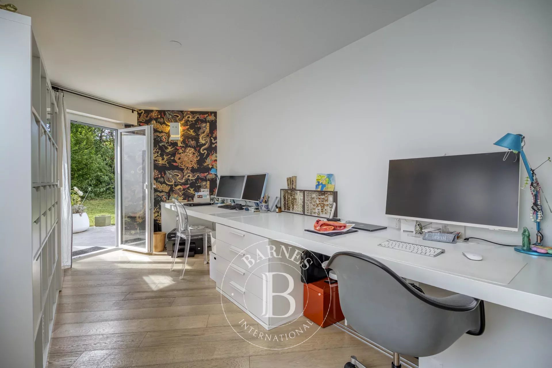 Ev Bonne - picture 16