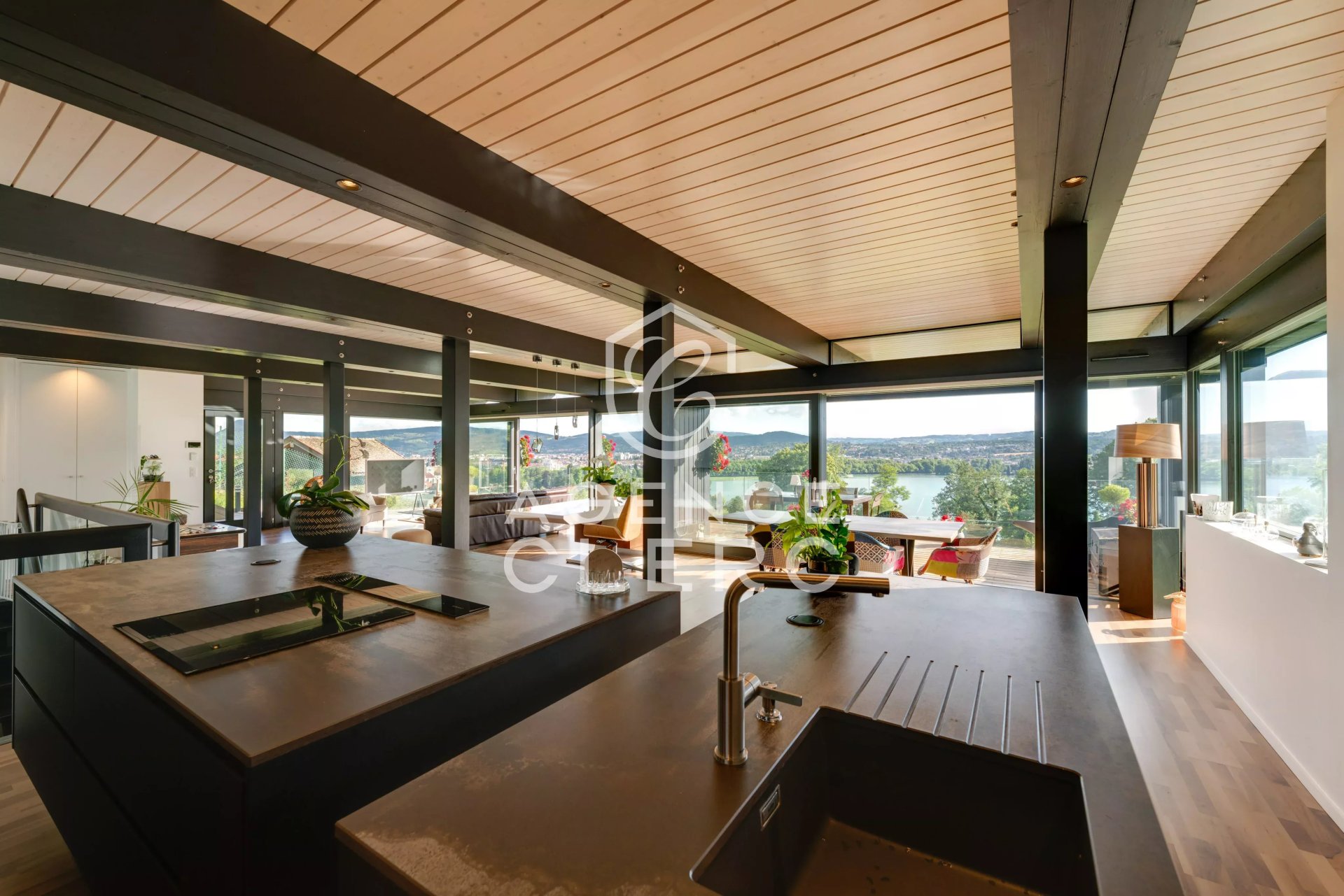 3 Bedroom Villa/Townhouse's Image 9
