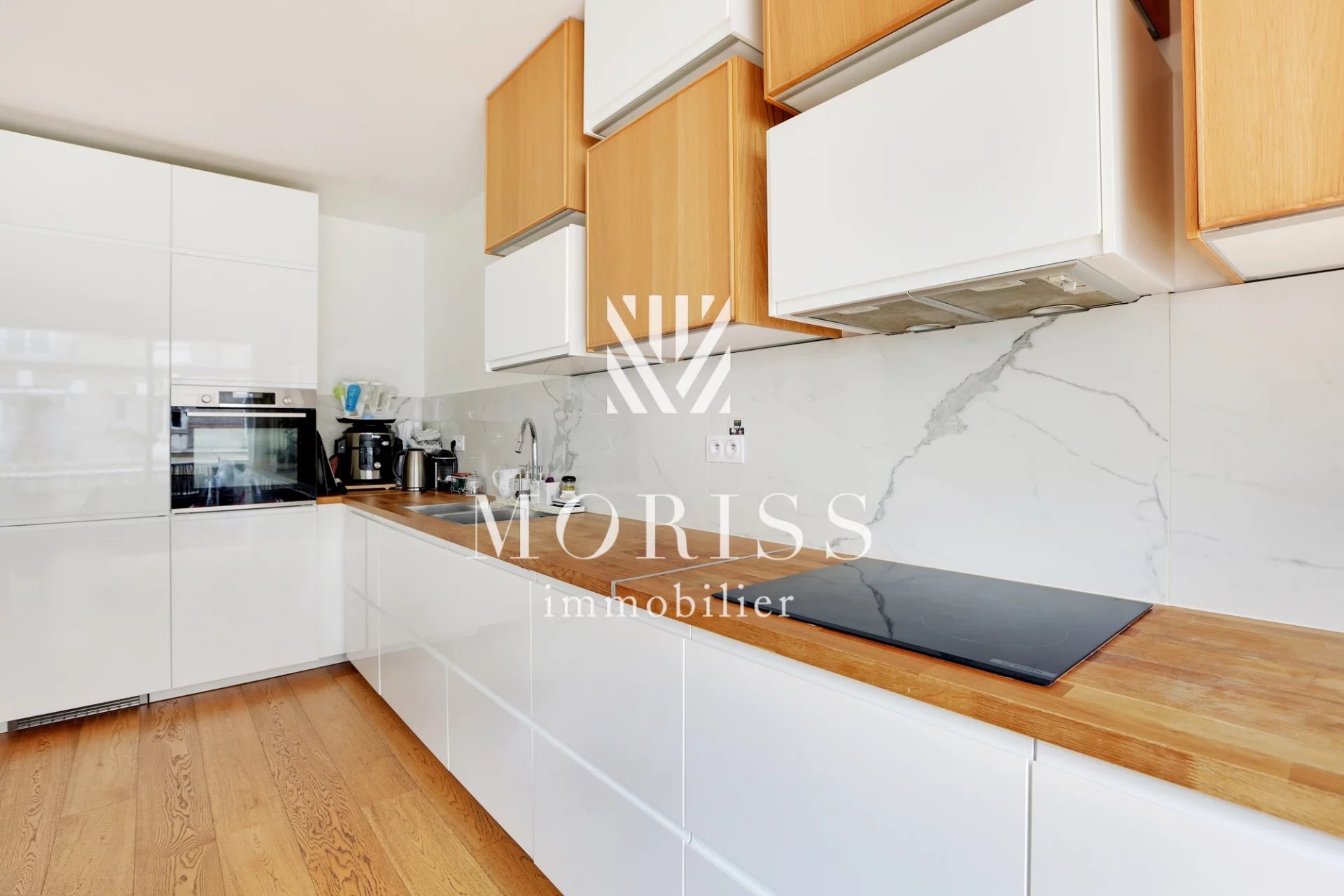 Appartement 5 pièces - Image Array