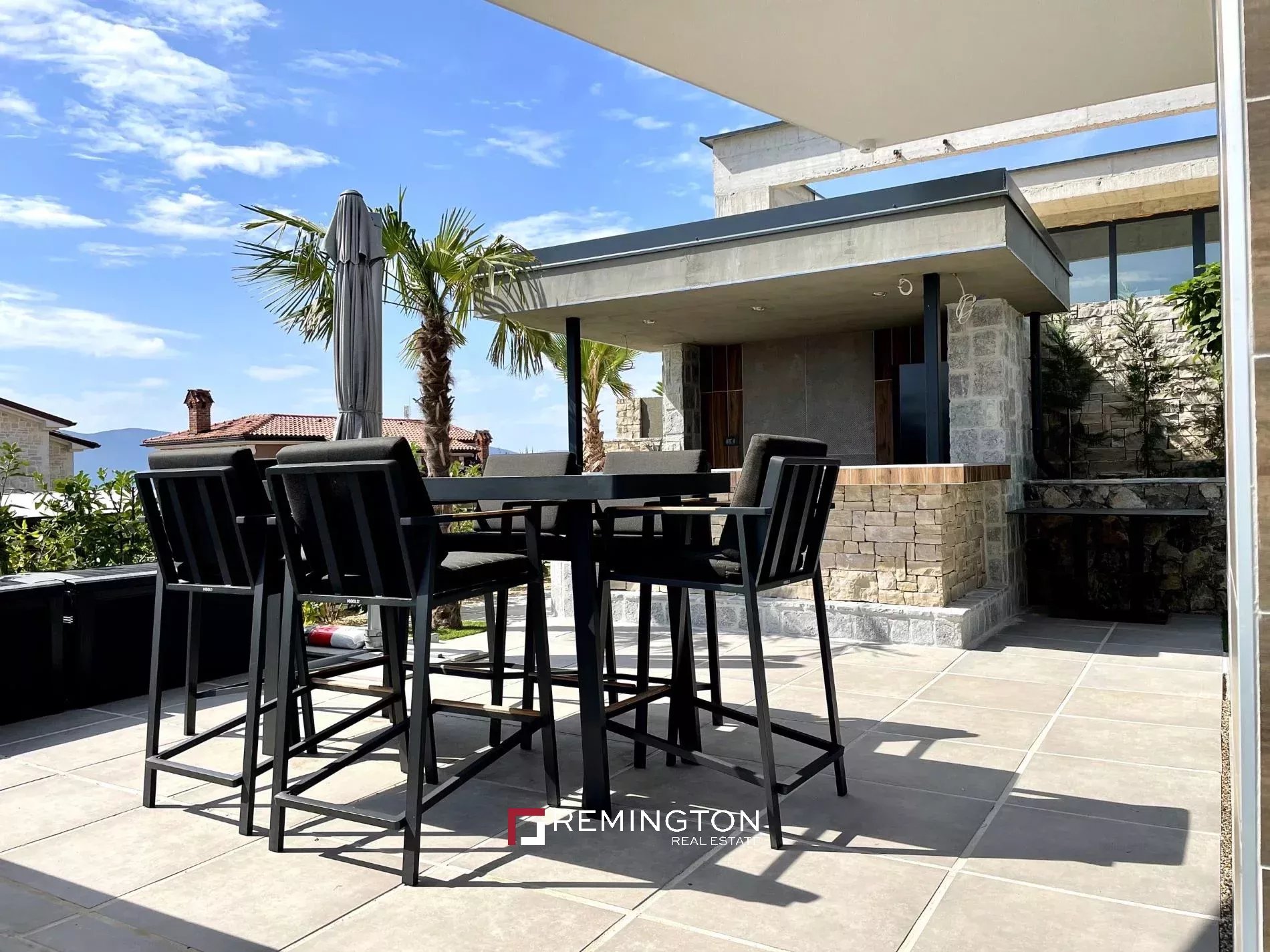 3 Bedroom Villa/Townhouse's Image 7