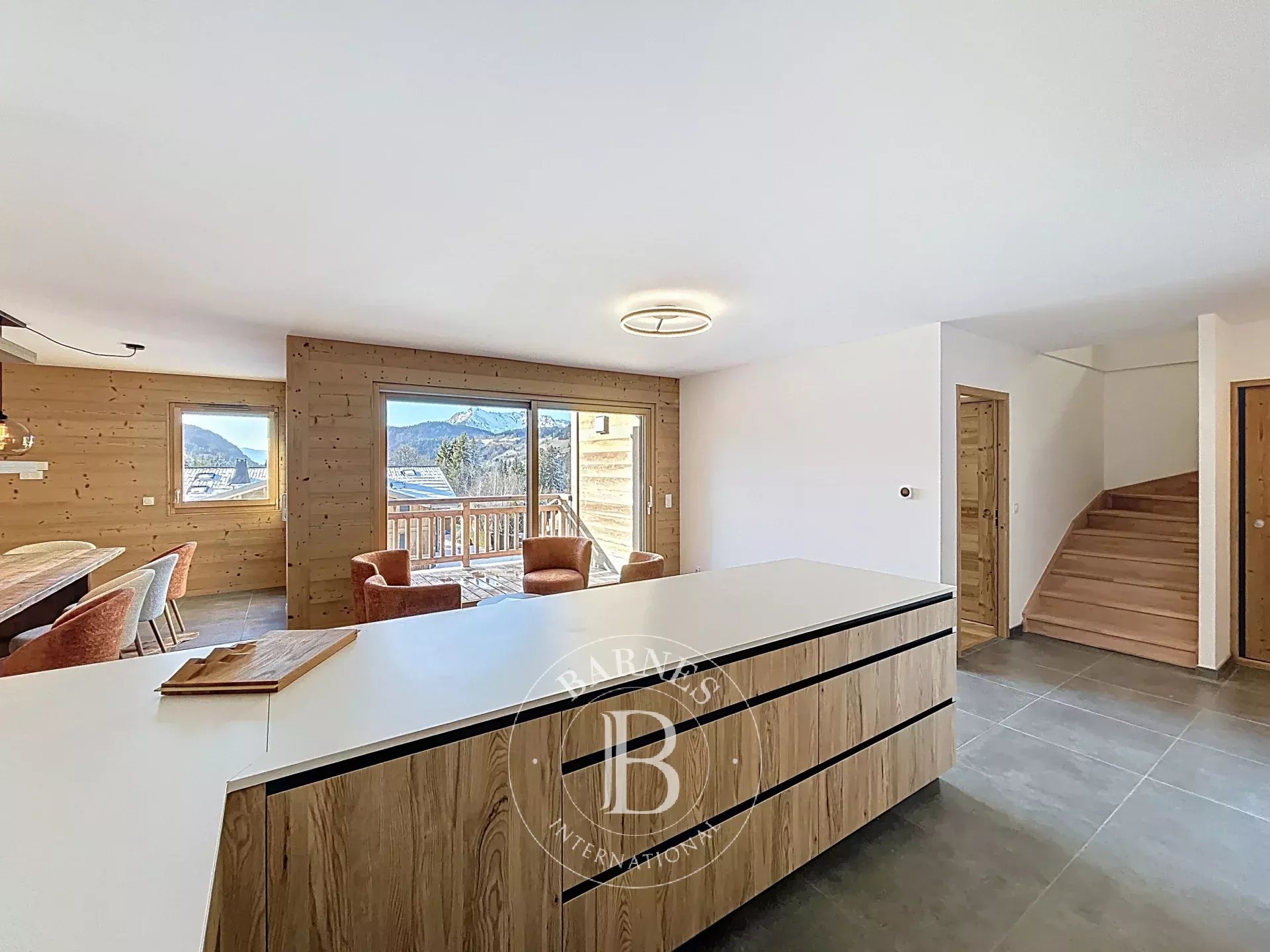 Photo of Les Gets – Spacious Family T6 Duplex – Direct Ski Access – Open Mountain Views