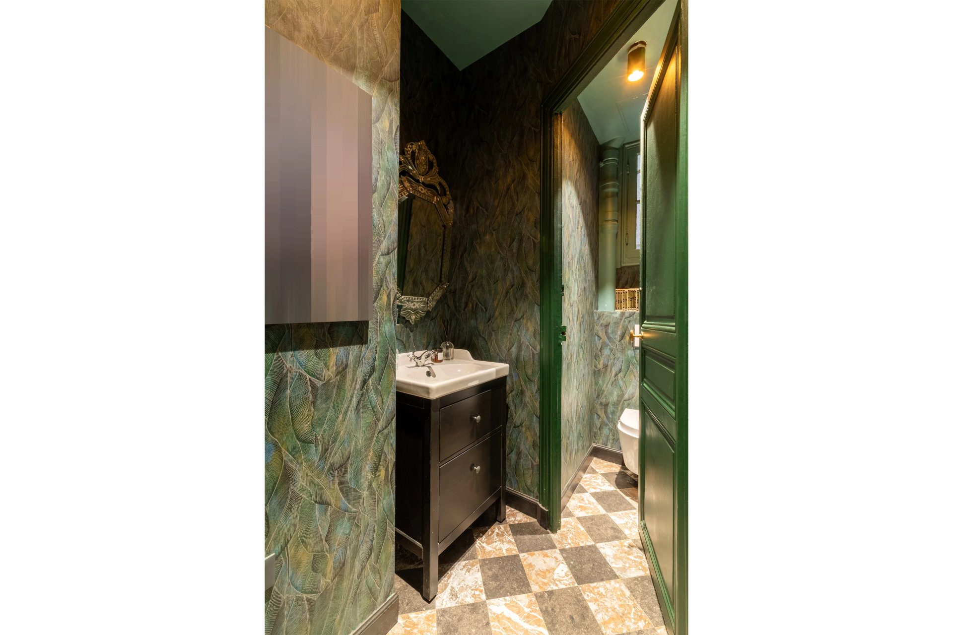 4 Bedroom Apartment/Flat's Image 3