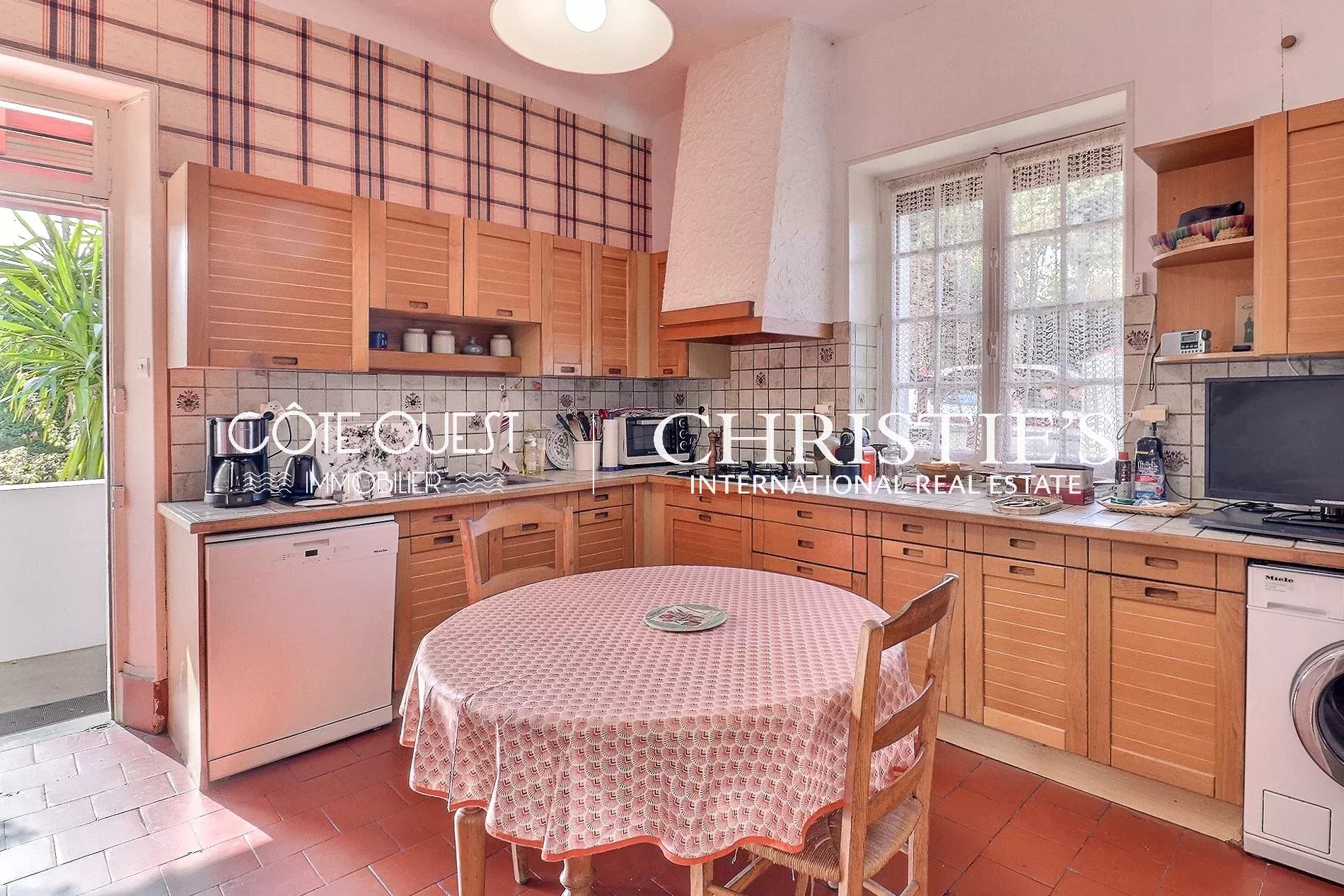 4 Bedroom Villa/Townhouse's Image 11