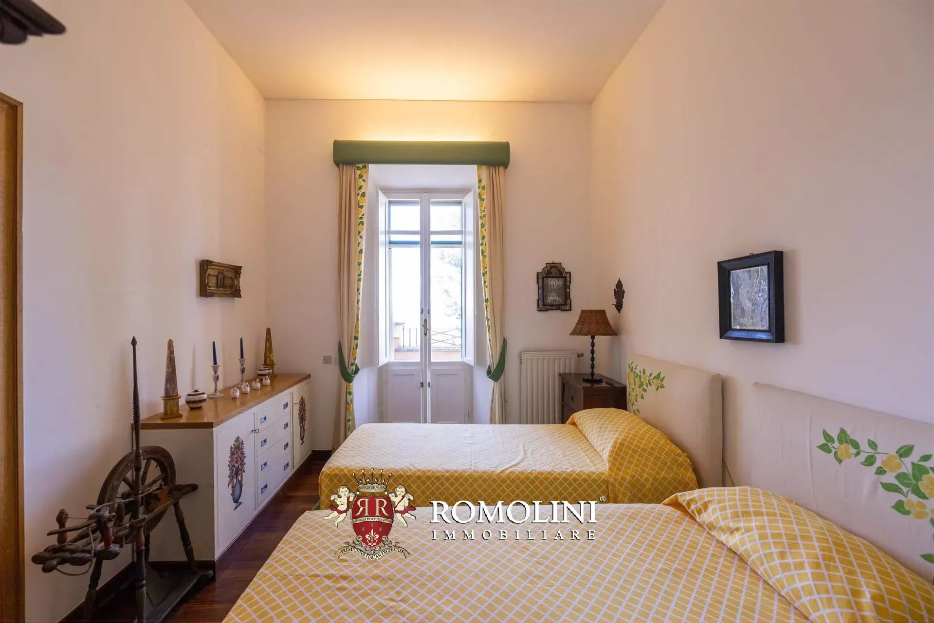 30 Bedroom Villa/Townhouse's Image 41