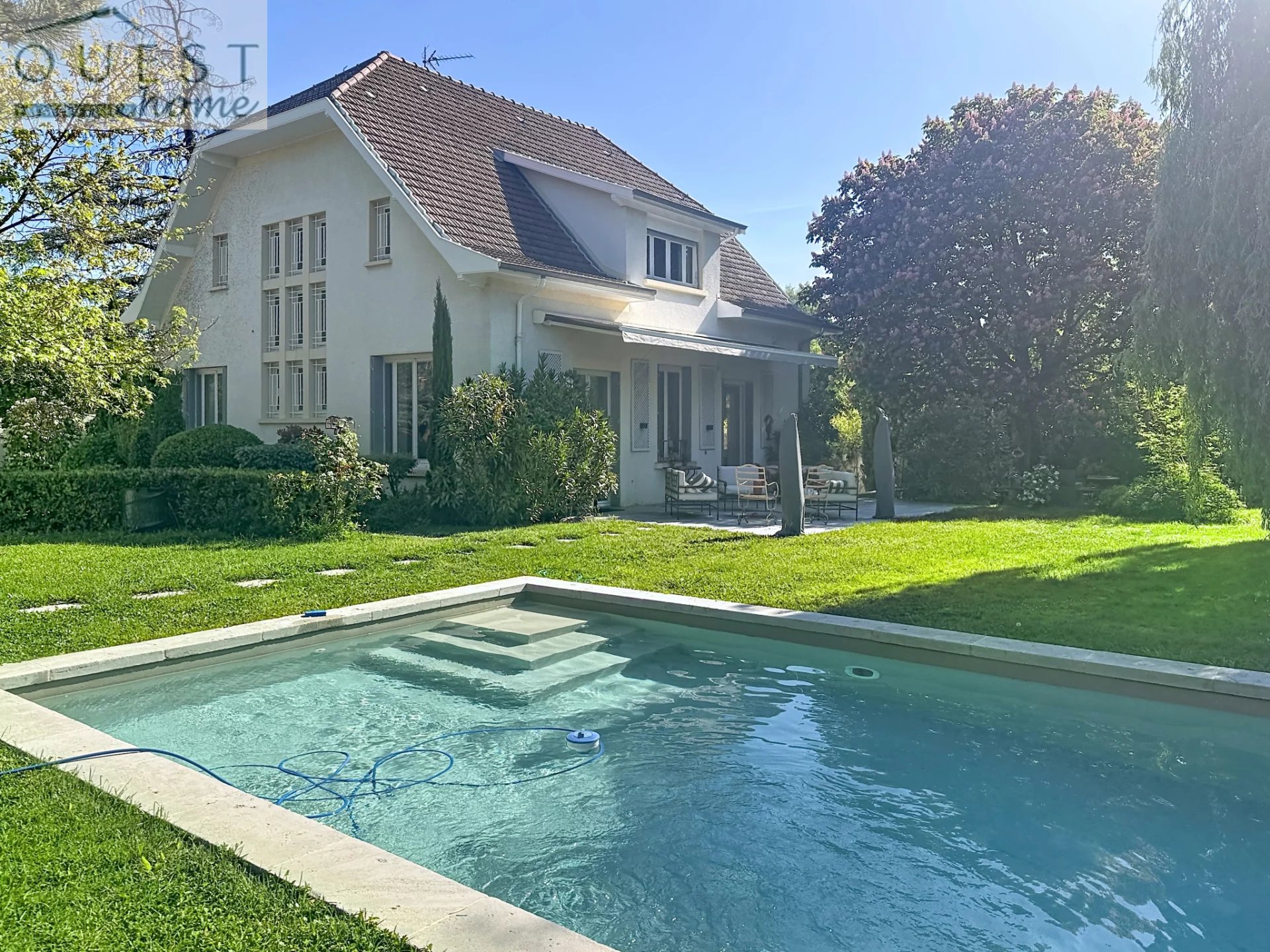Superbe maison de caractère des années 1930 au coeur de Charb