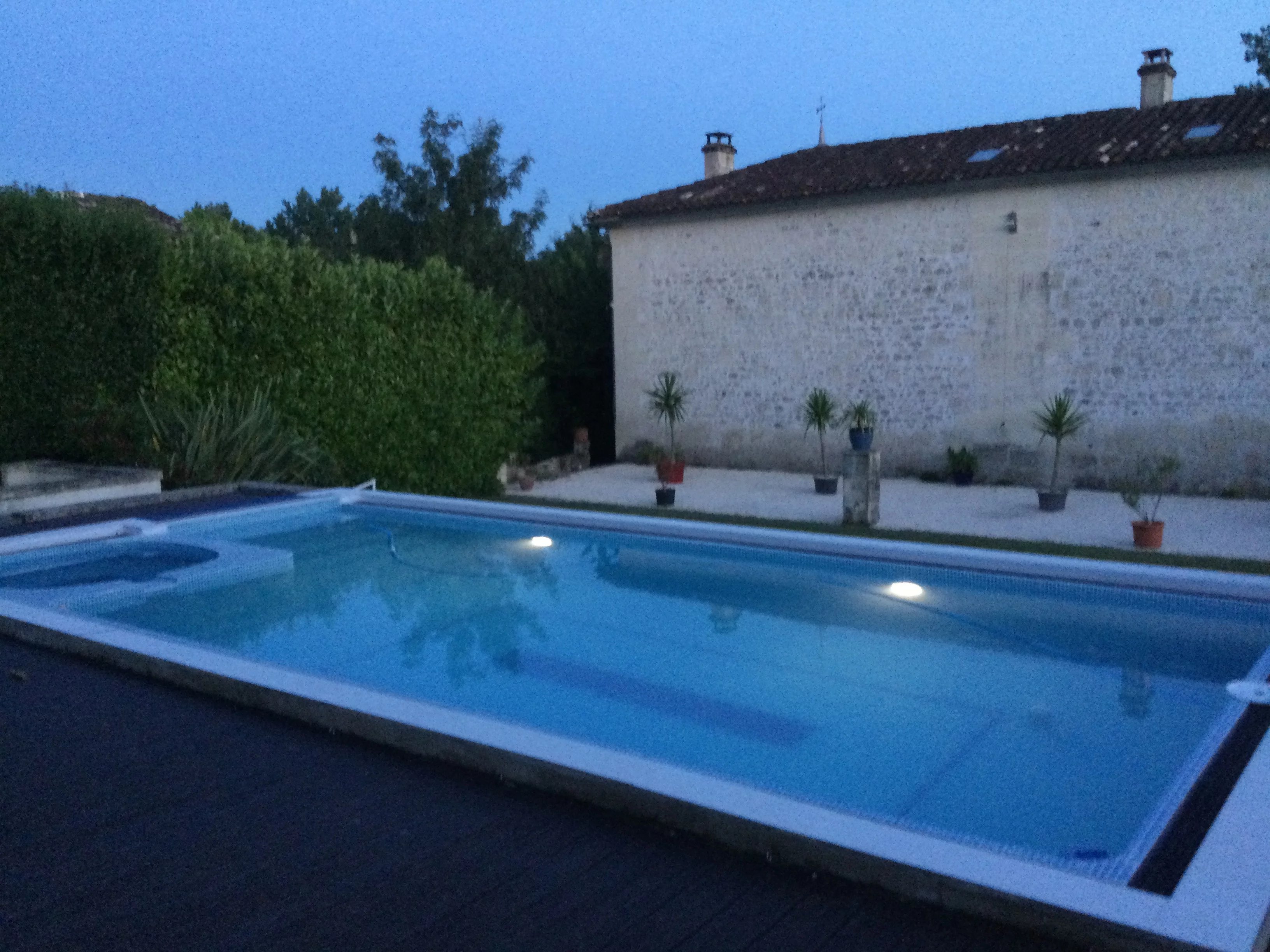 House in Saint-Fort-sur-Gironde - Image 3