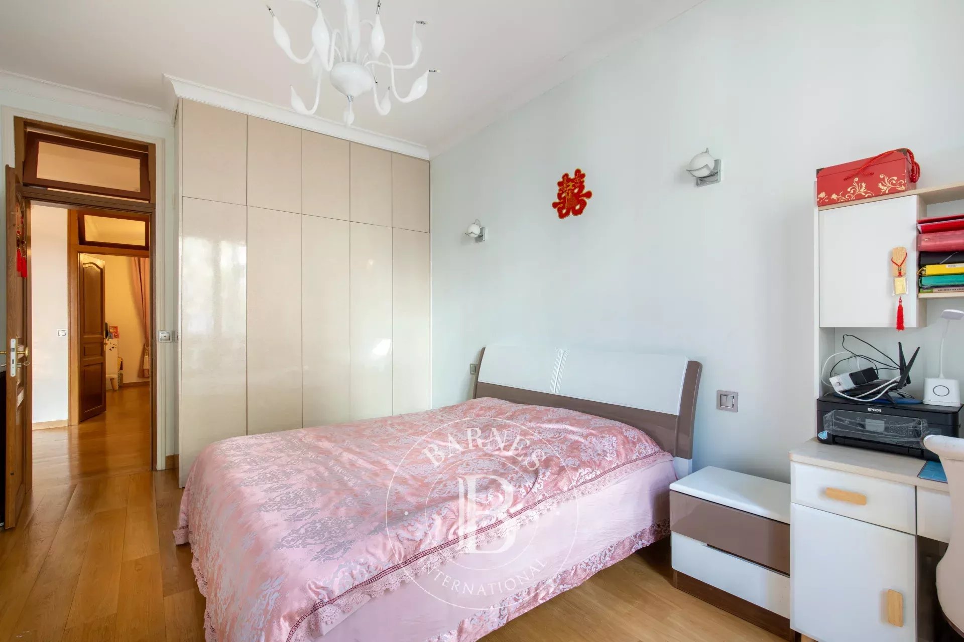 Daire Paris 3ème - picture 17