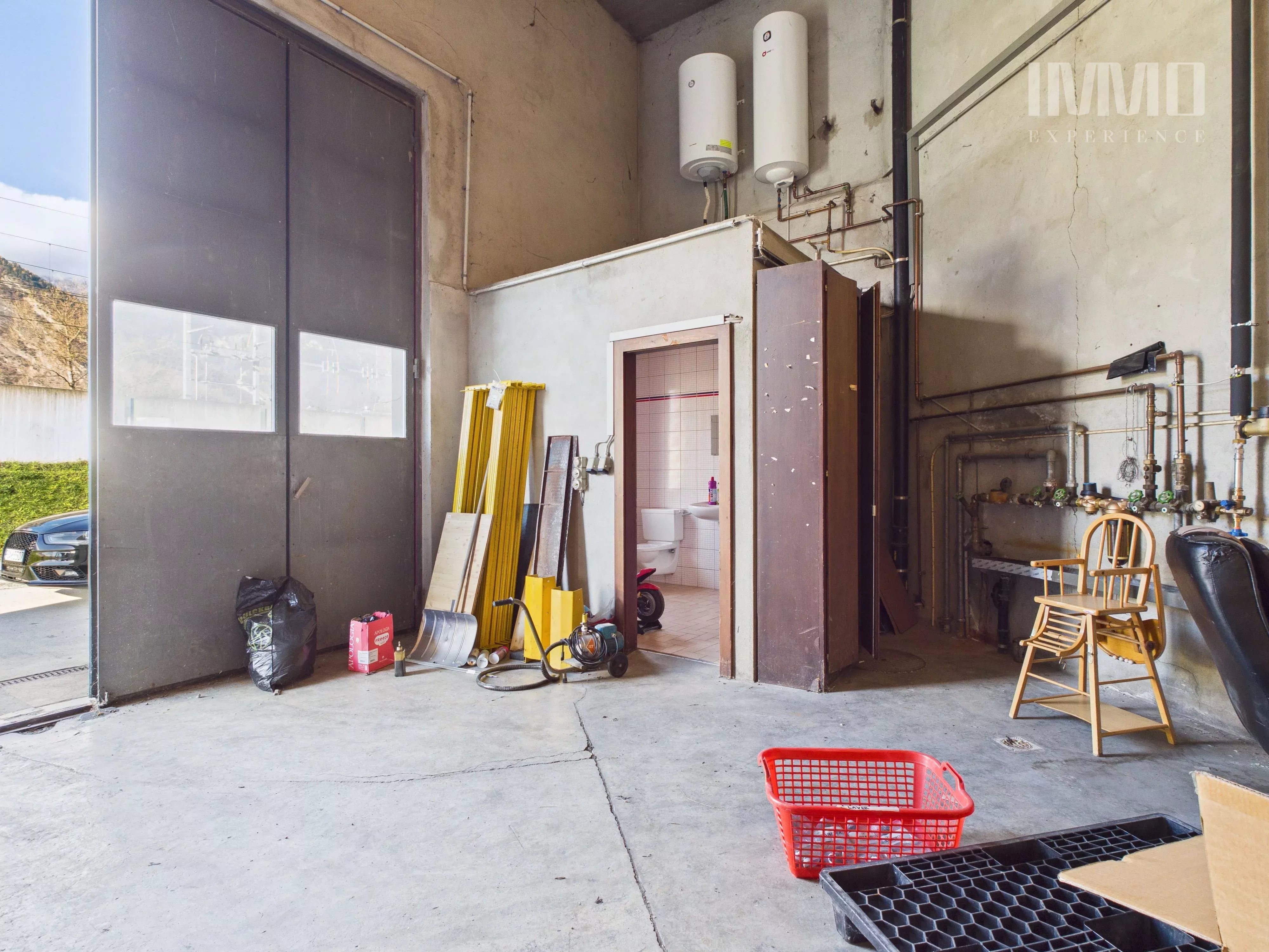 Sale Warehouse Riddes