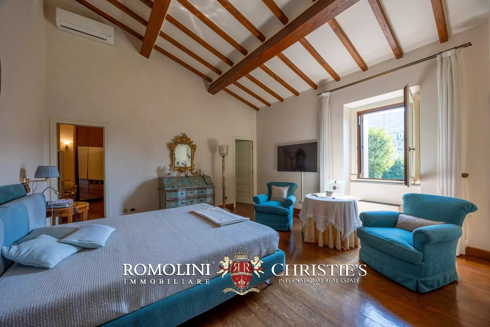 4 Bedroom Villa/Townhouse's Image 70