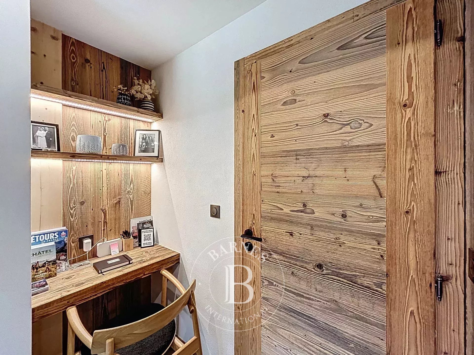Photo of Châtel – Exceptional Chalet – 230 sqm – Sleeps 10 – Spa, Sauna & Stunning Views