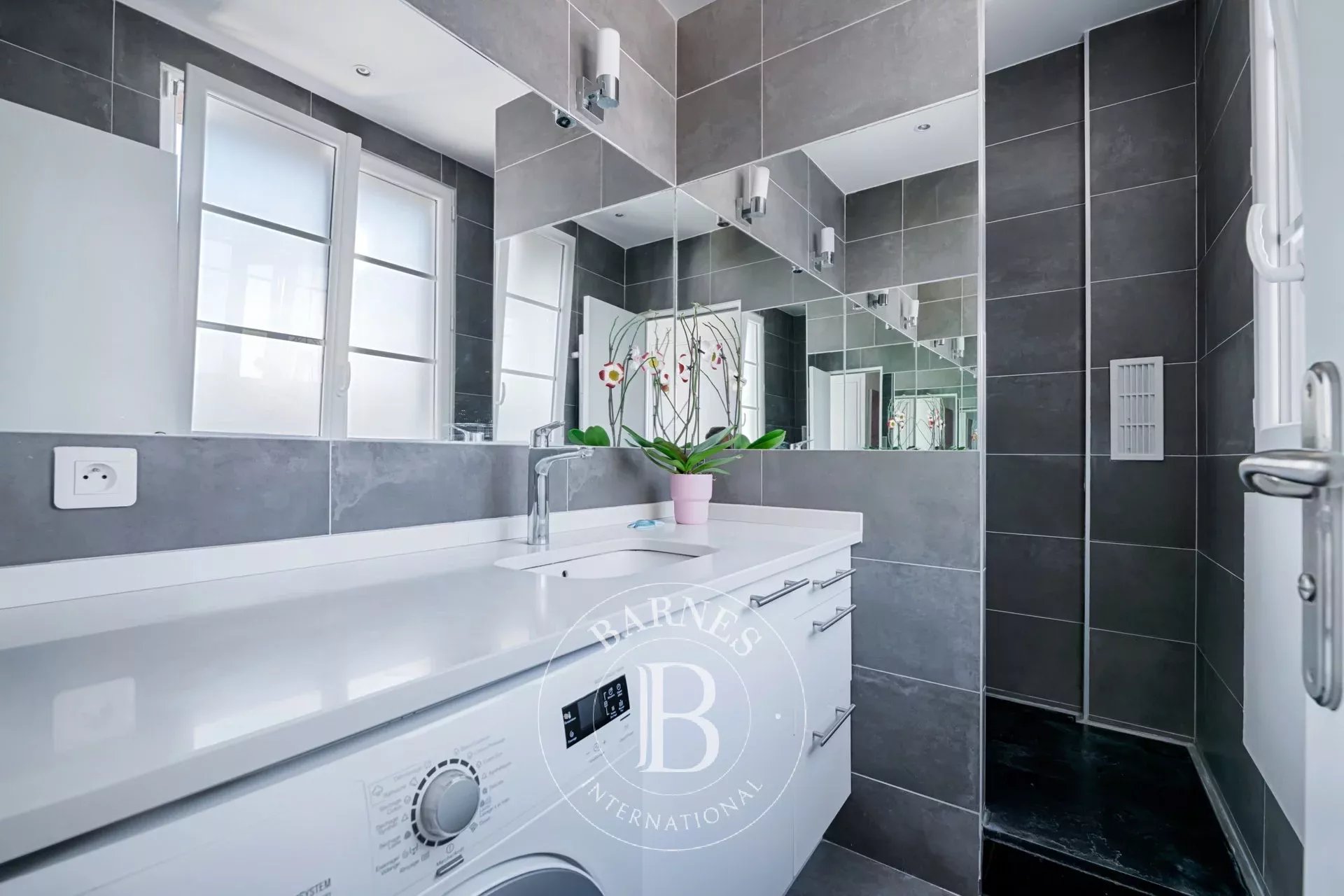 Daire Paris 19ème - picture 7