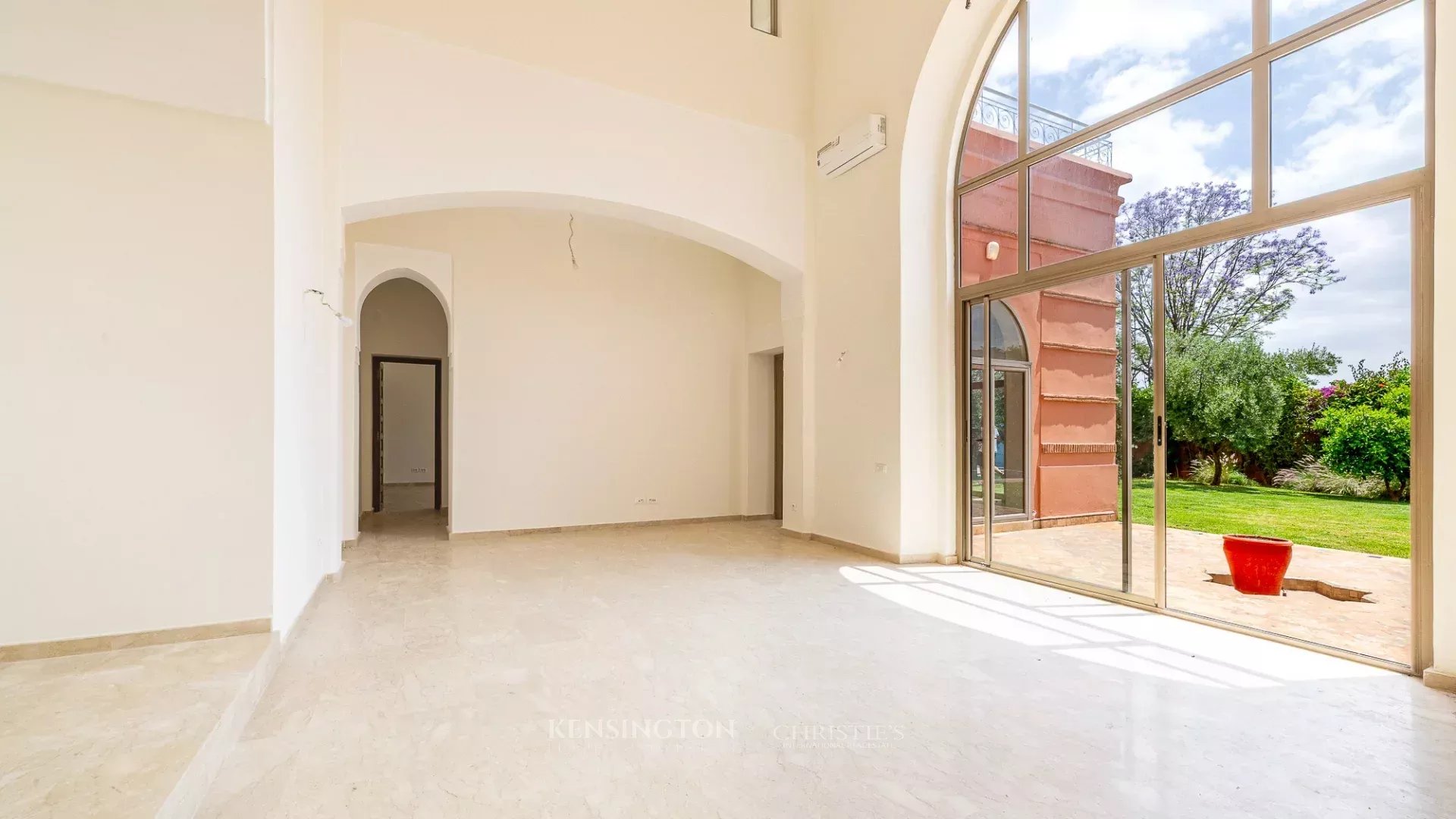 3 Bedroom Villa/Townhouse's Image 3