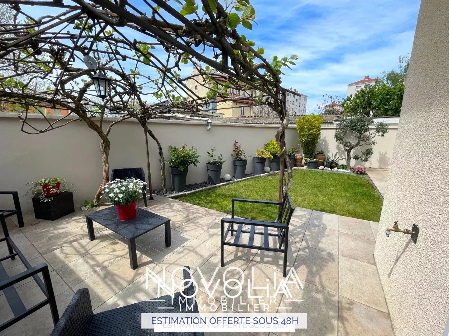 Achat Maison Surface de 92 m, 4 pices, Vnissieux (69200)