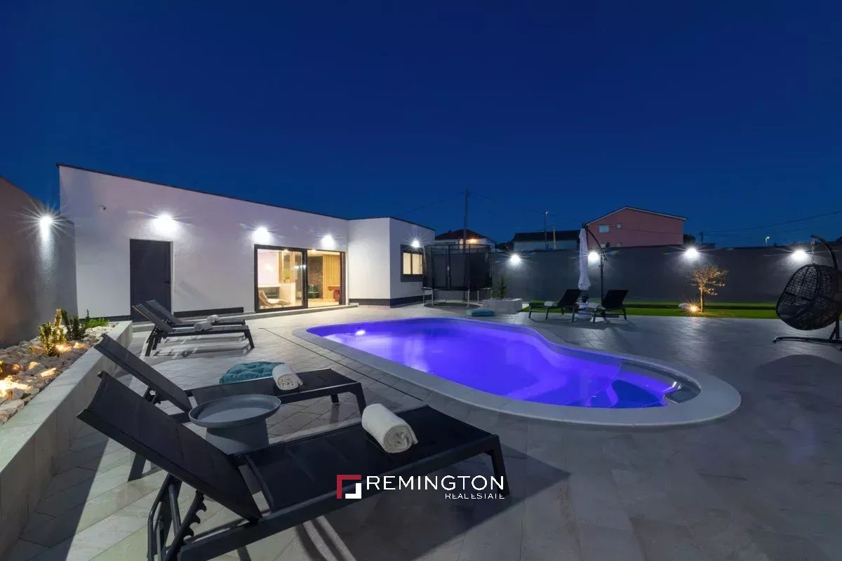 4 Bedroom Villa/Townhouse's Image 24