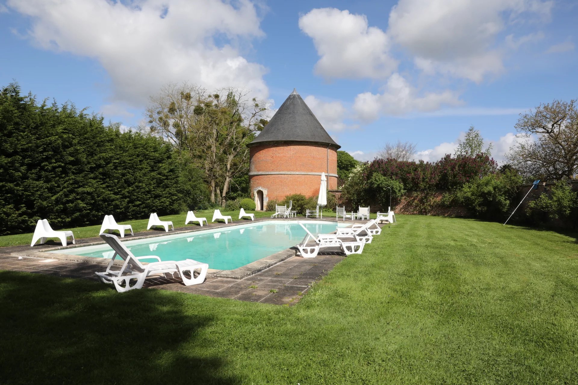 12 Bedroom Chateau's Image 5
