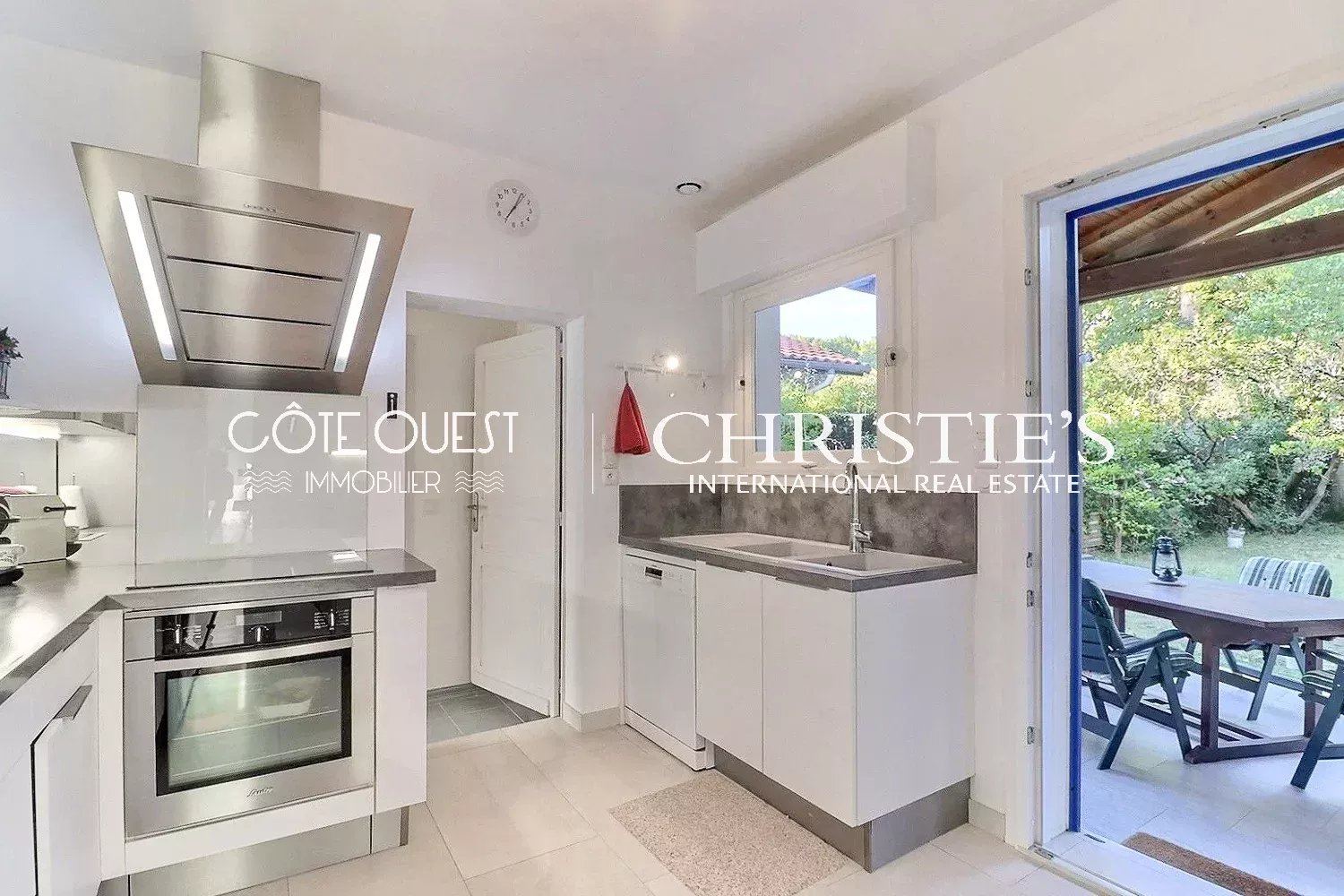 3 Bedroom Villa/Townhouse's Image 3