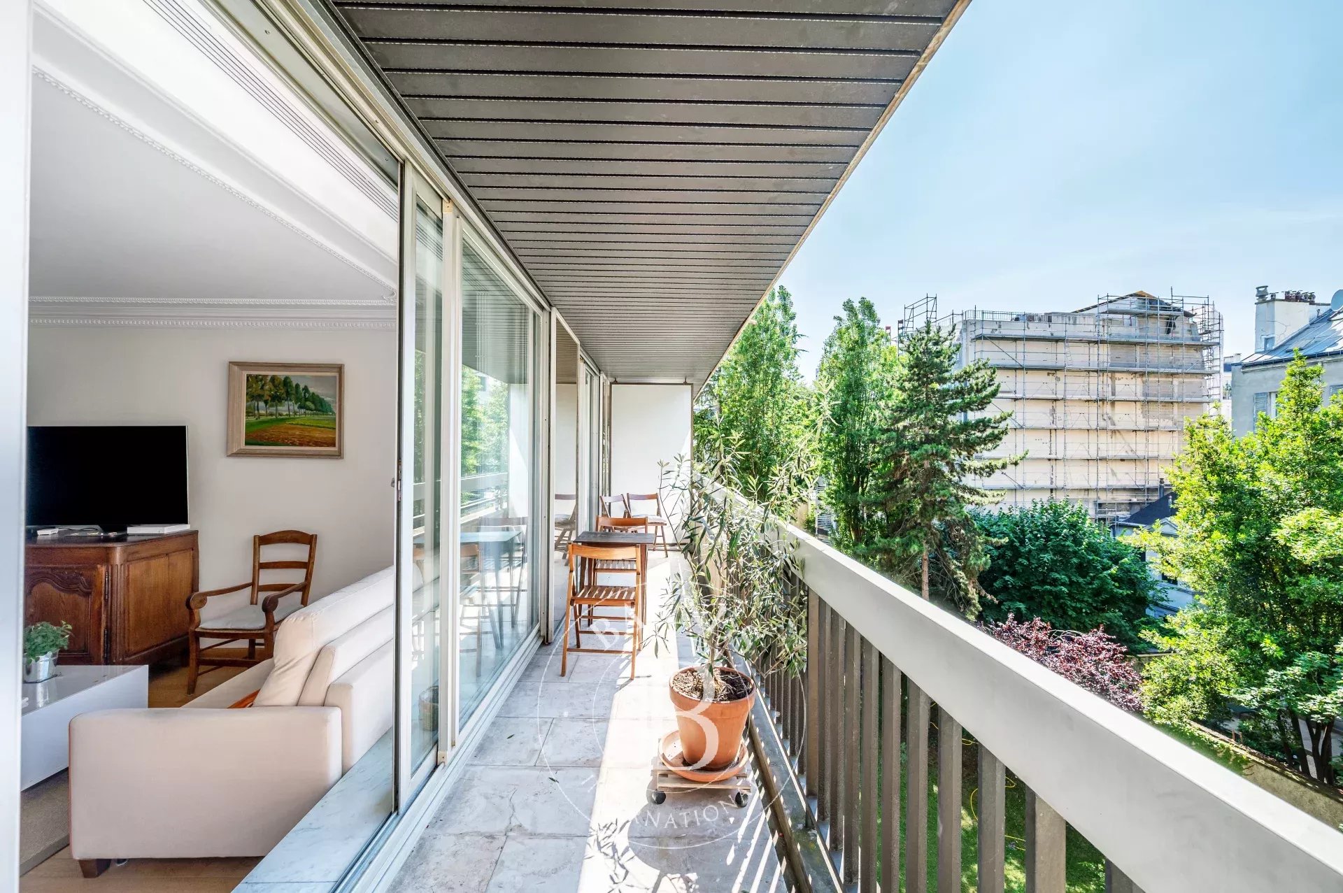Neuilly-Sainte Foy - 1-bed apartment - Balcony - Upper floor - Peace and quiet - Close to the shops and public transport services