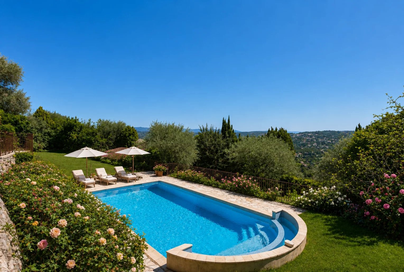 Image of Villa - 6 Bedrooms for Sale in Alpes-Maritimes-Spéracèdes-France, Image 4